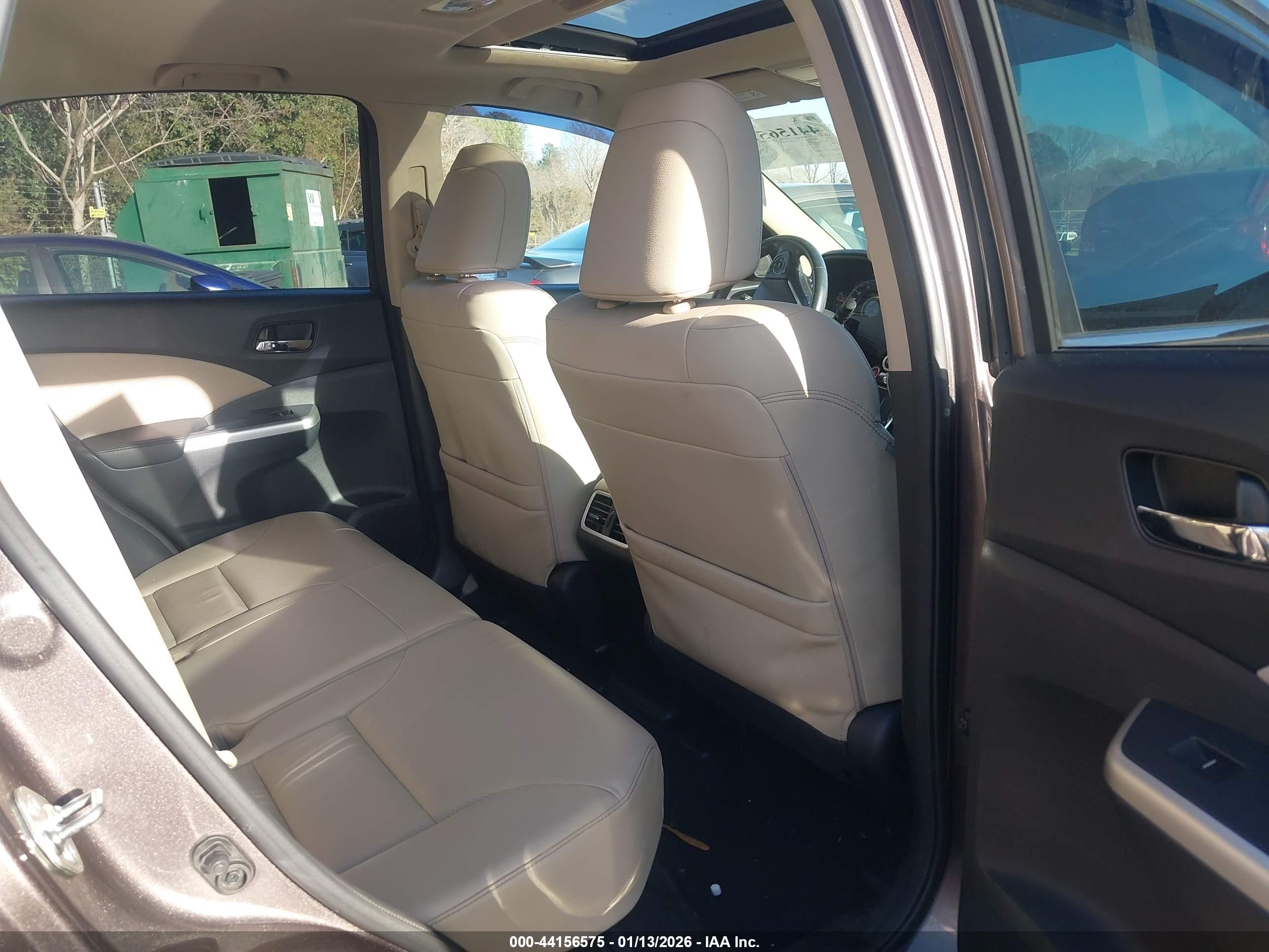 HONDA CR-V image 8