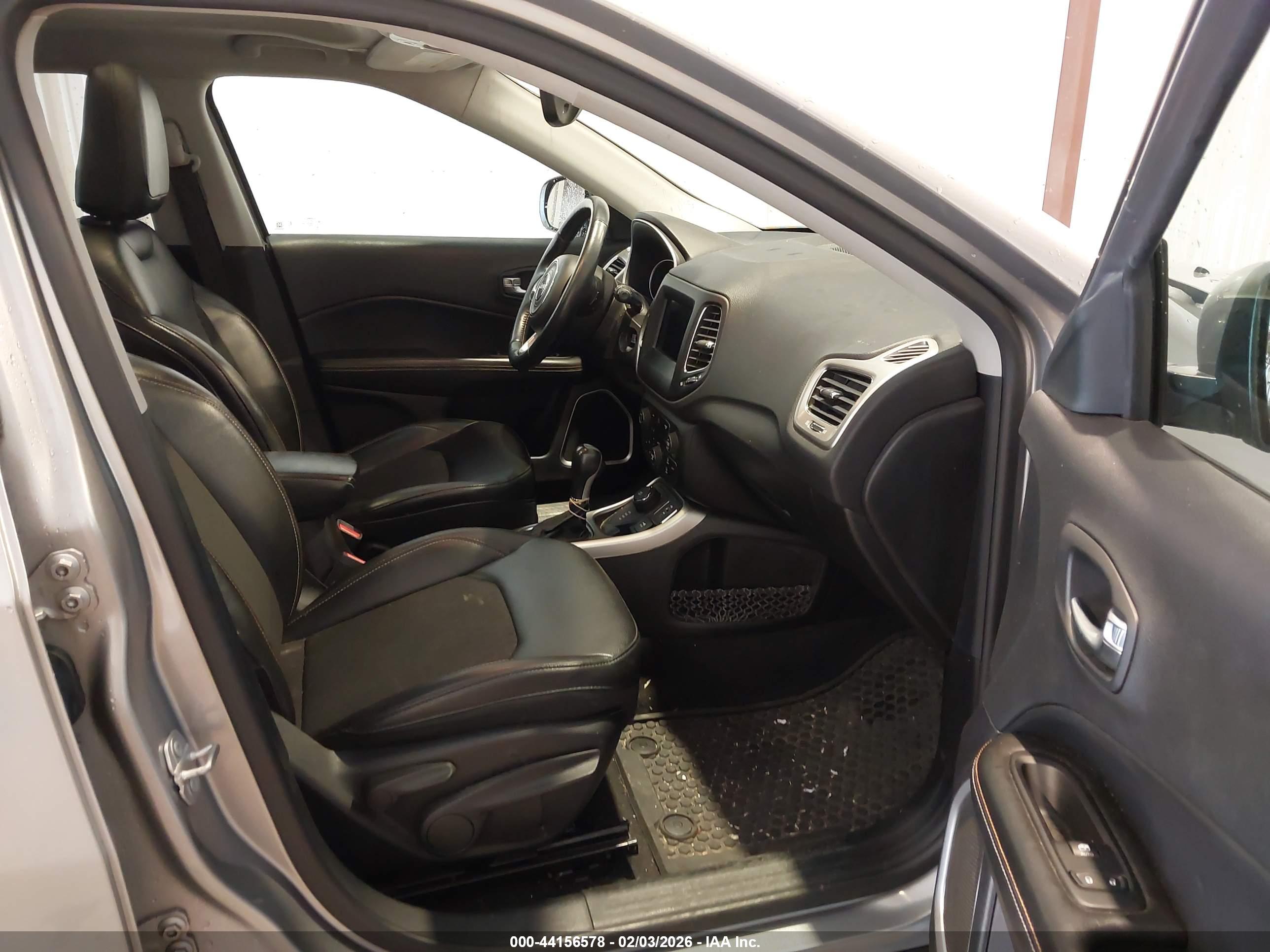 JEEP COMPASS image 5