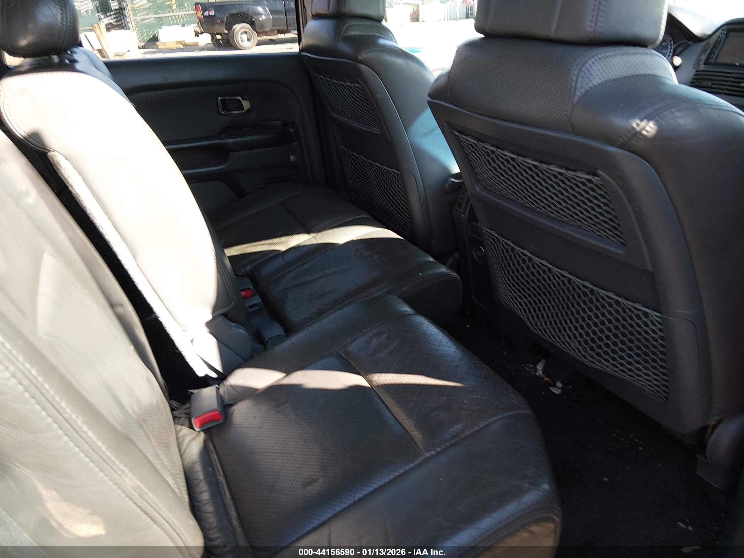 HONDA PILOT image 8