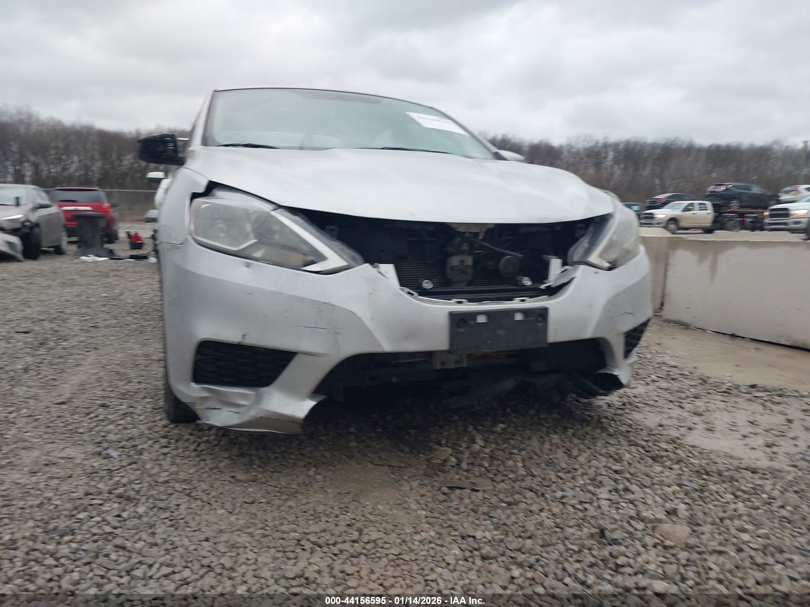NISSAN SENTRA image 6