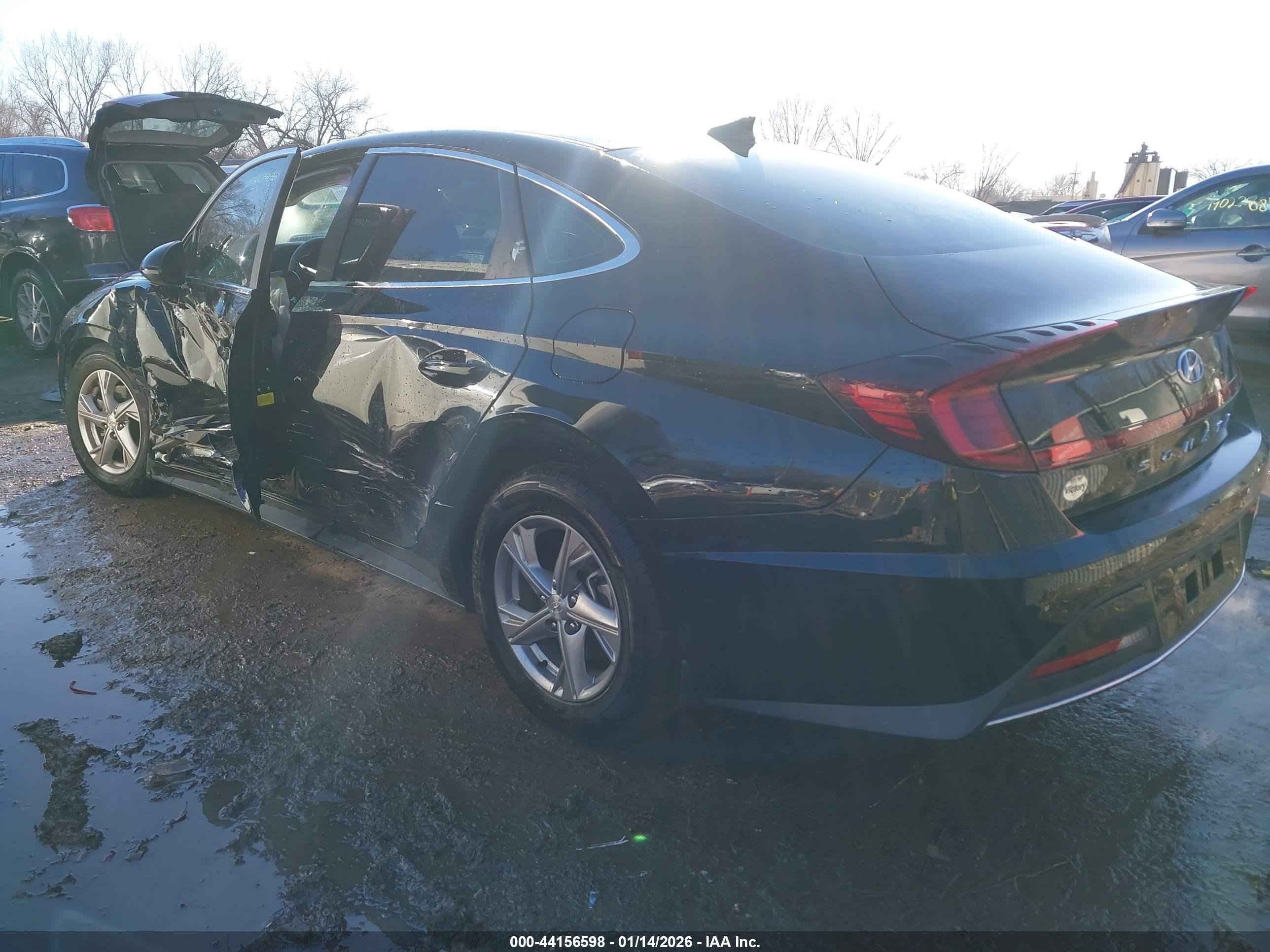 HYUNDAI SONATA image 3