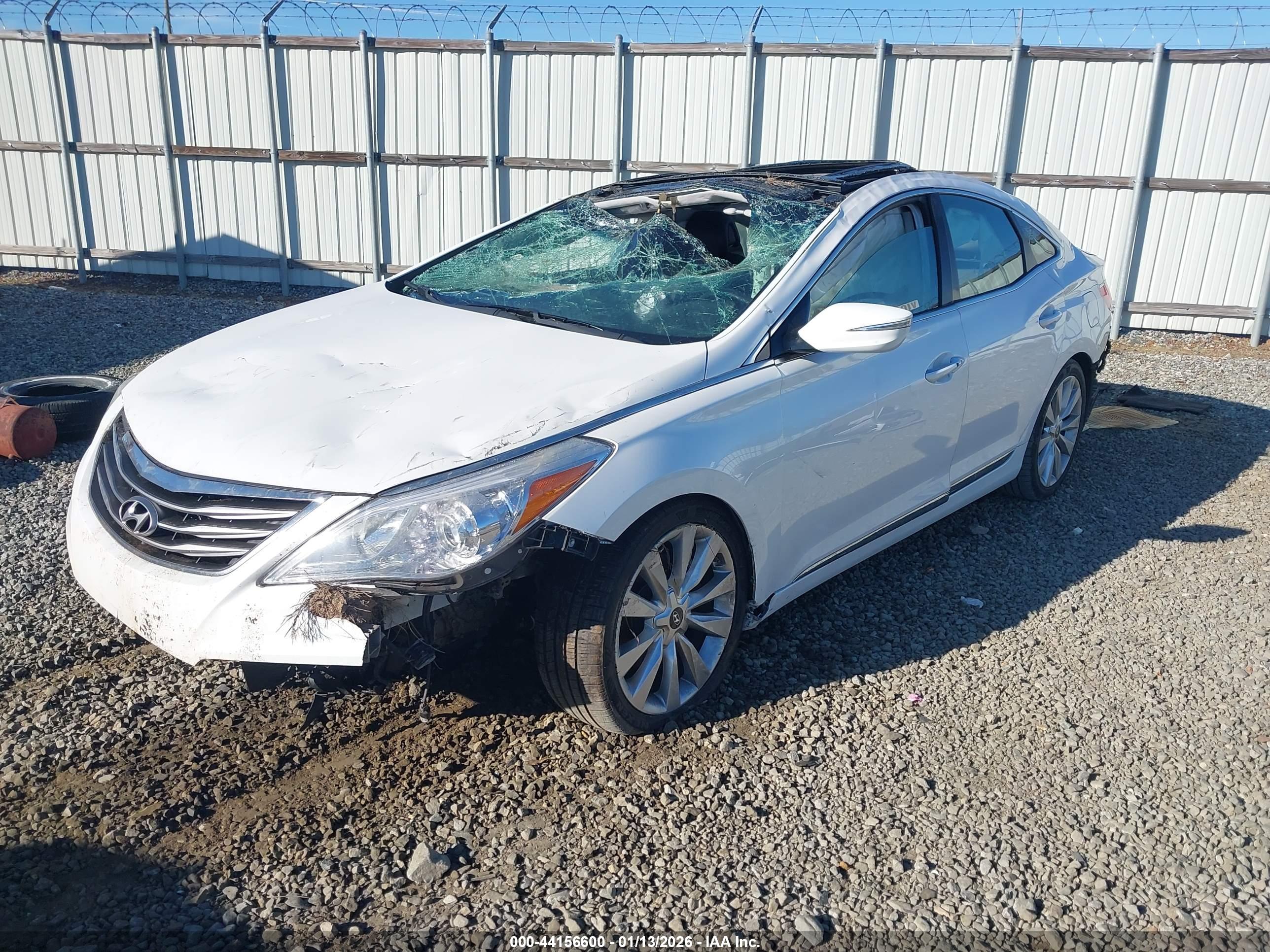 HYUNDAI AZERA image 2