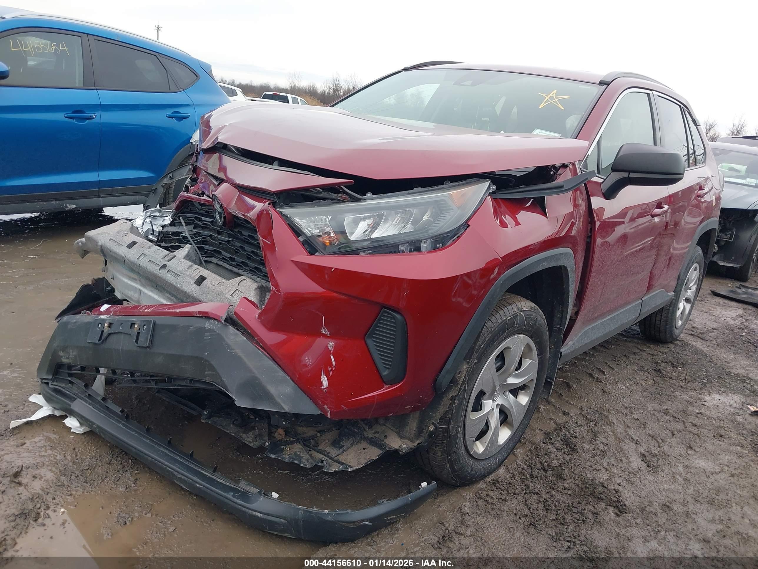 TOYOTA RAV4 image 2
