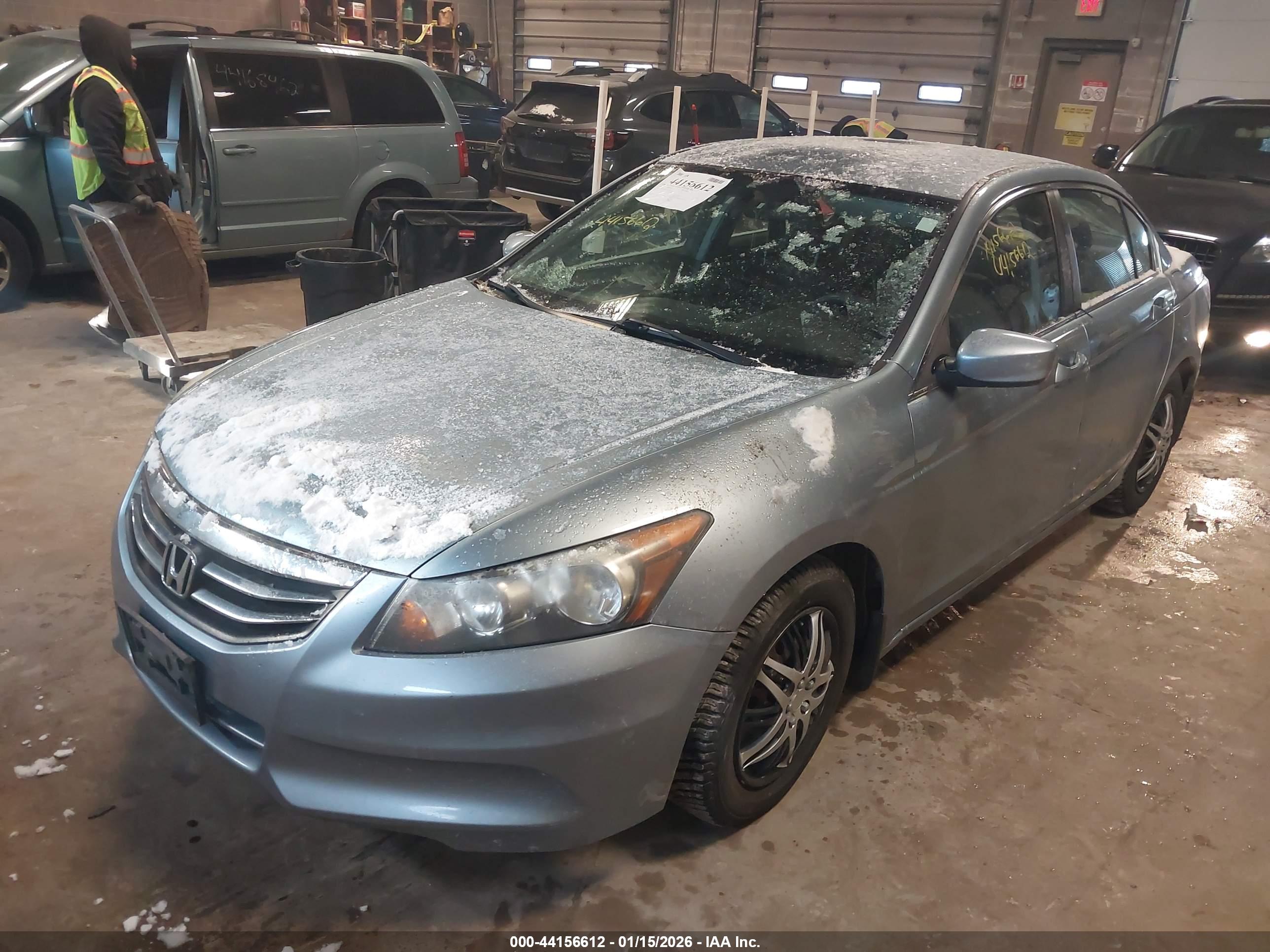 HONDA ACCORD image 2
