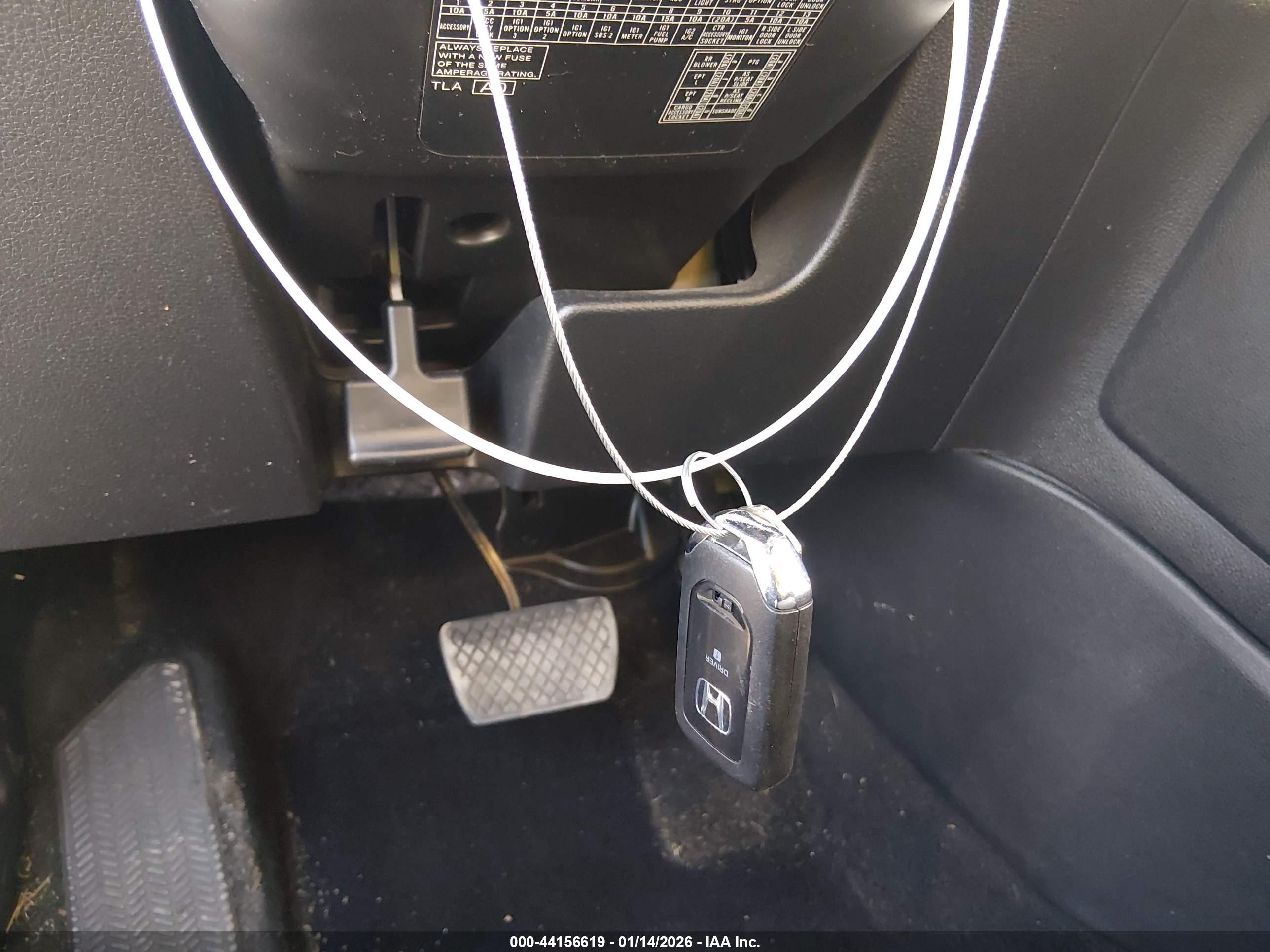 HONDA CR-V image 11