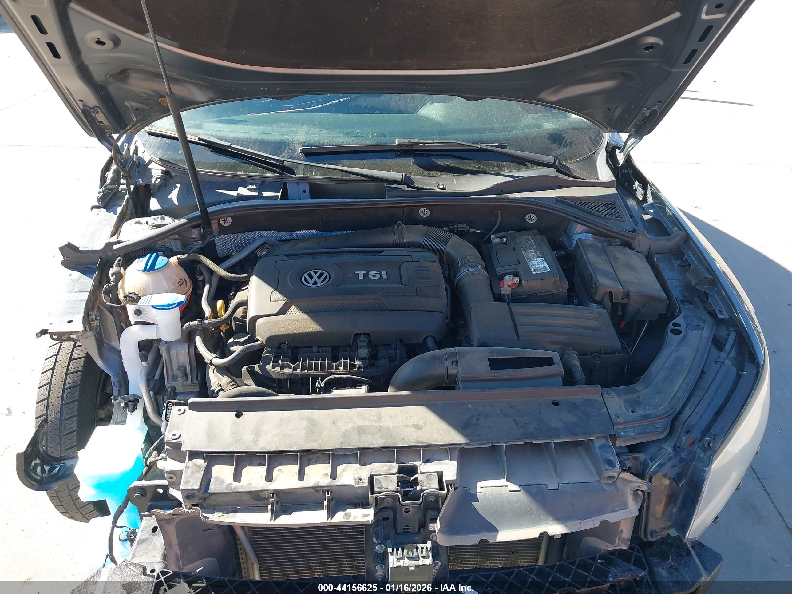 VOLKSWAGEN PASSAT image 10