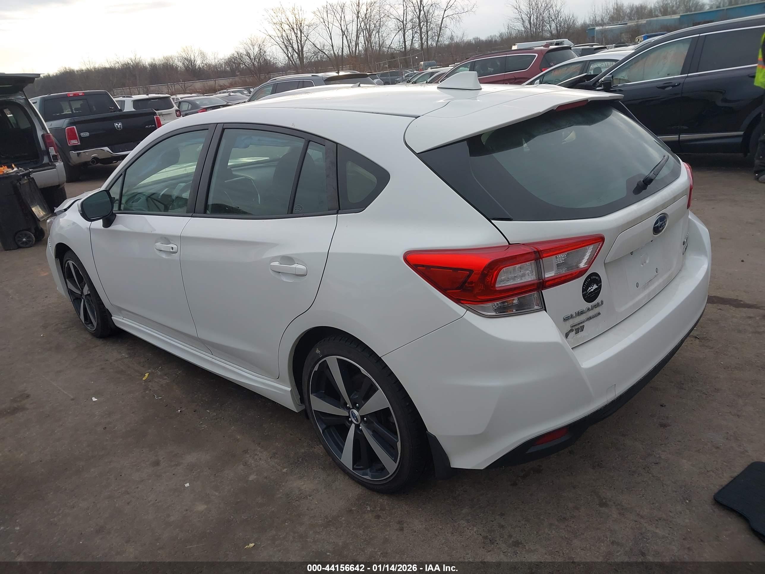 SUBARU IMPREZA image 3