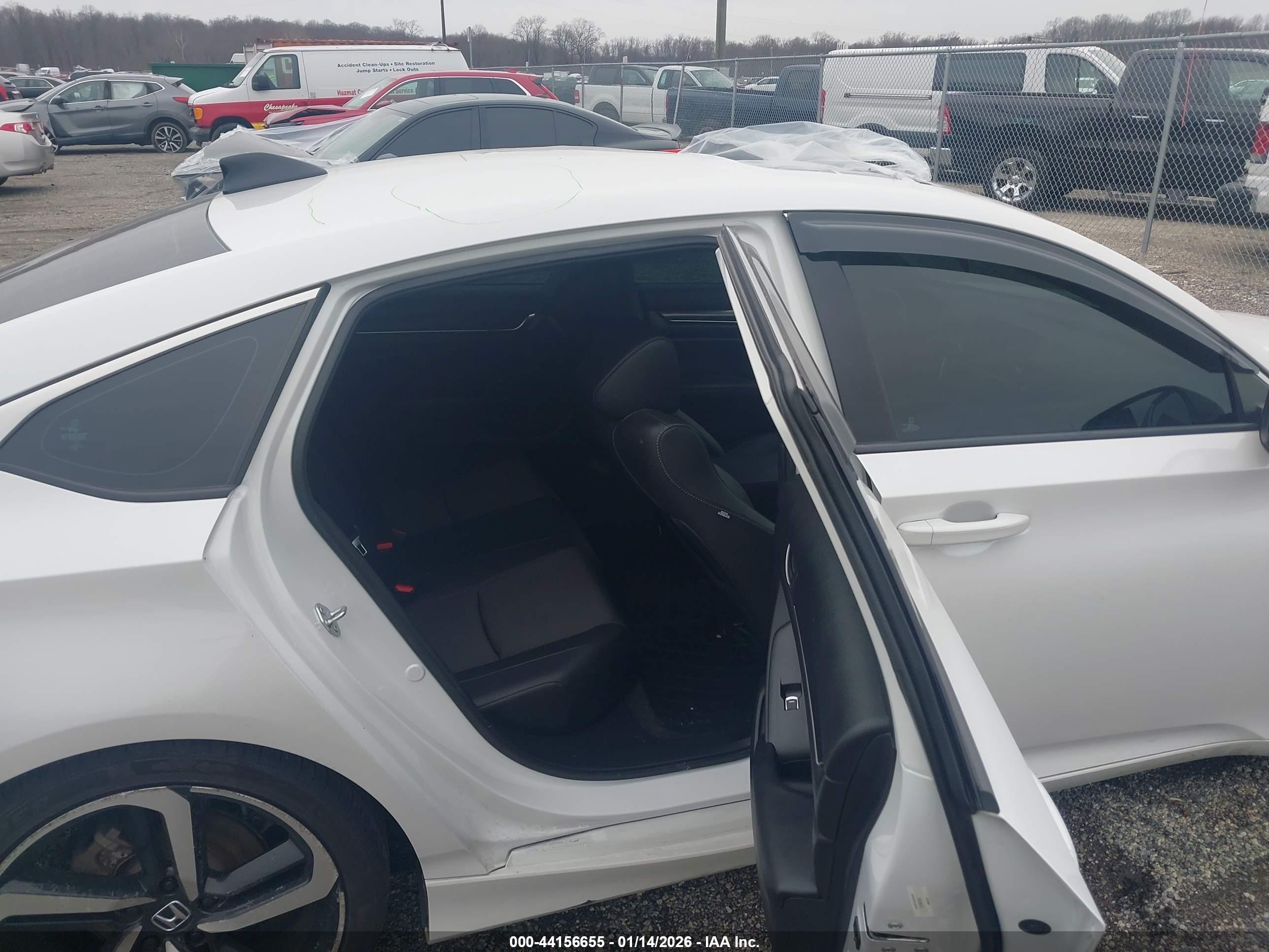 HONDA ACCORD image 8