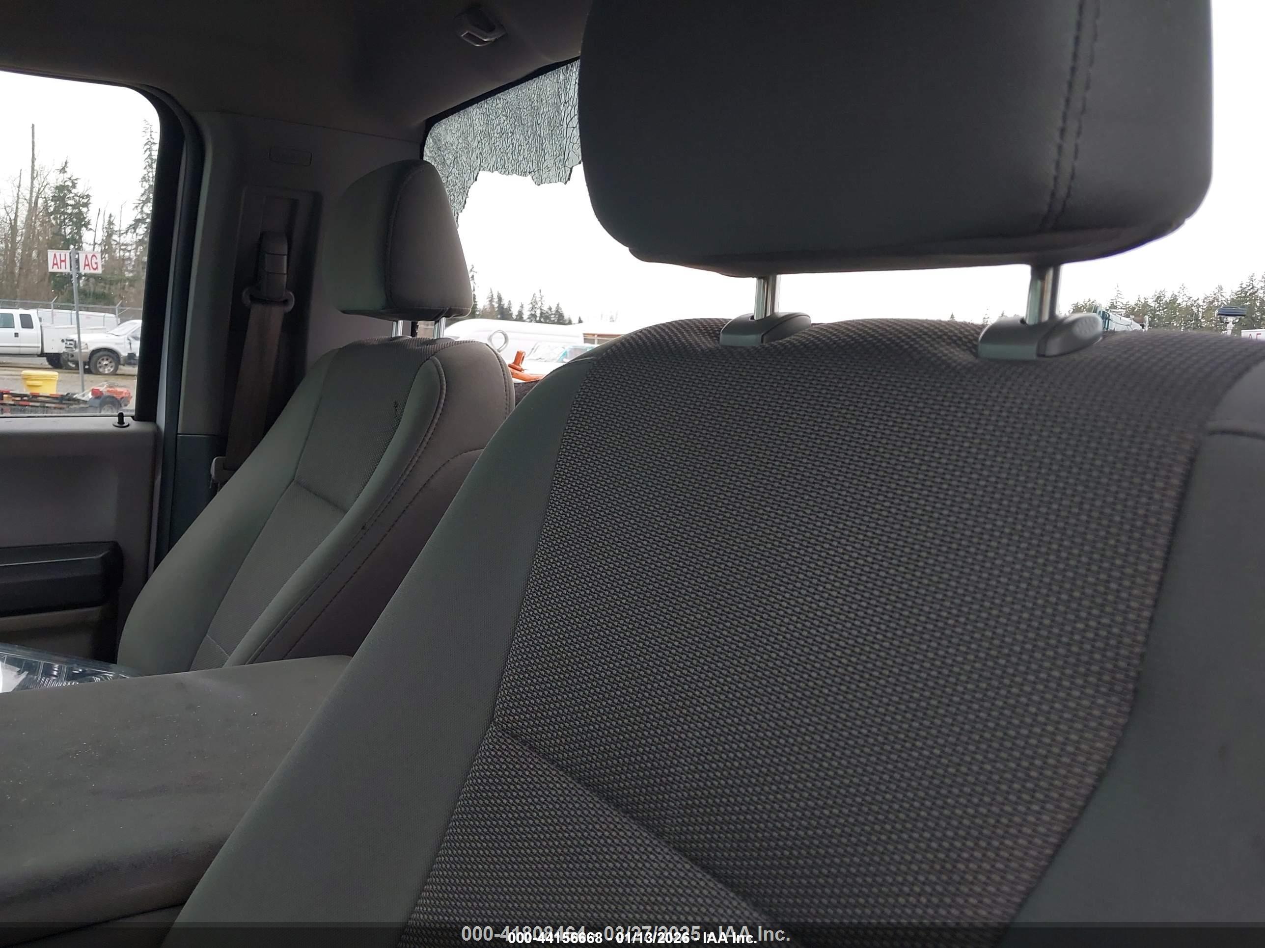 FORD F-450 image 7