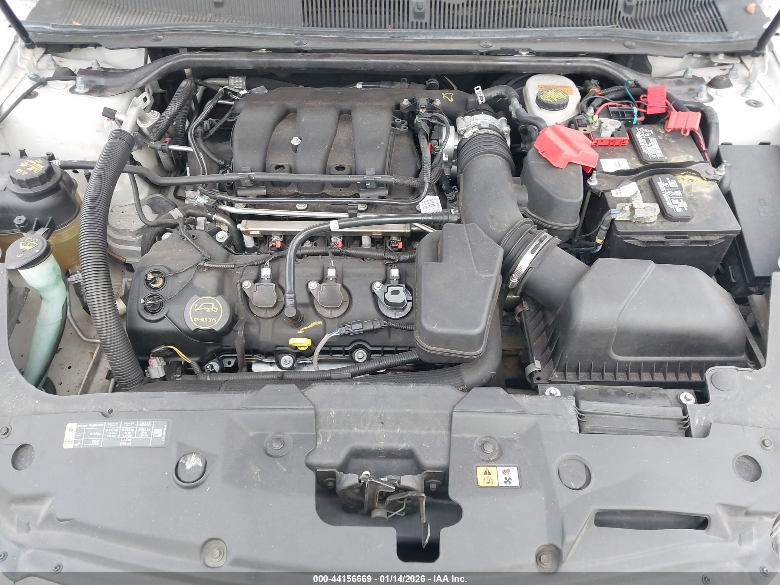 FORD TAURUS image 10