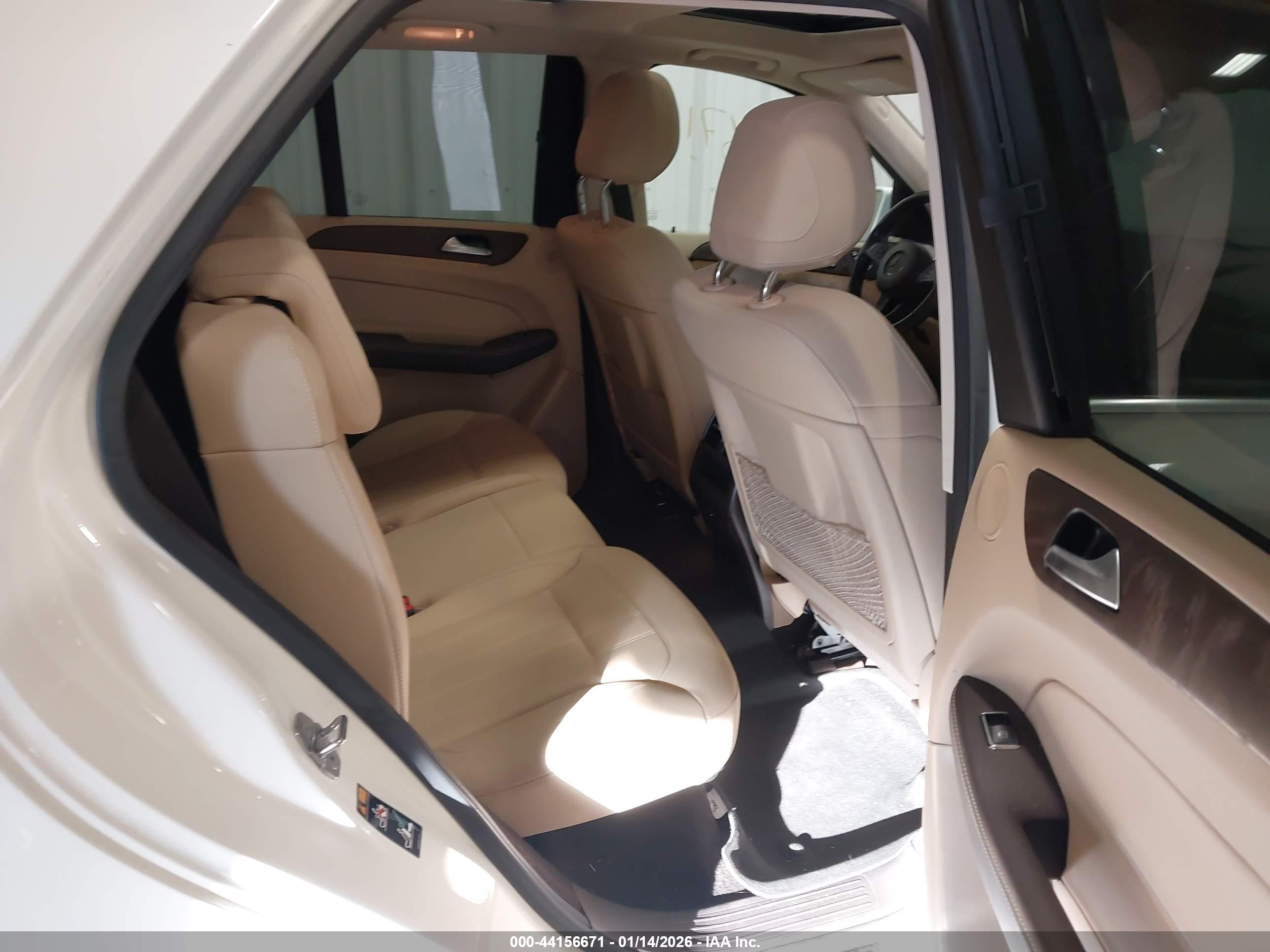 MERCEDES-BENZ GLE image 8