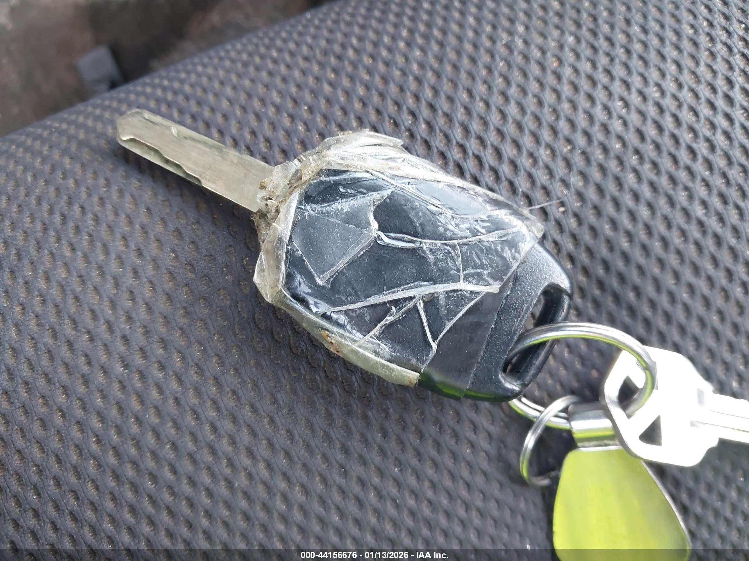 HONDA FIT image 11