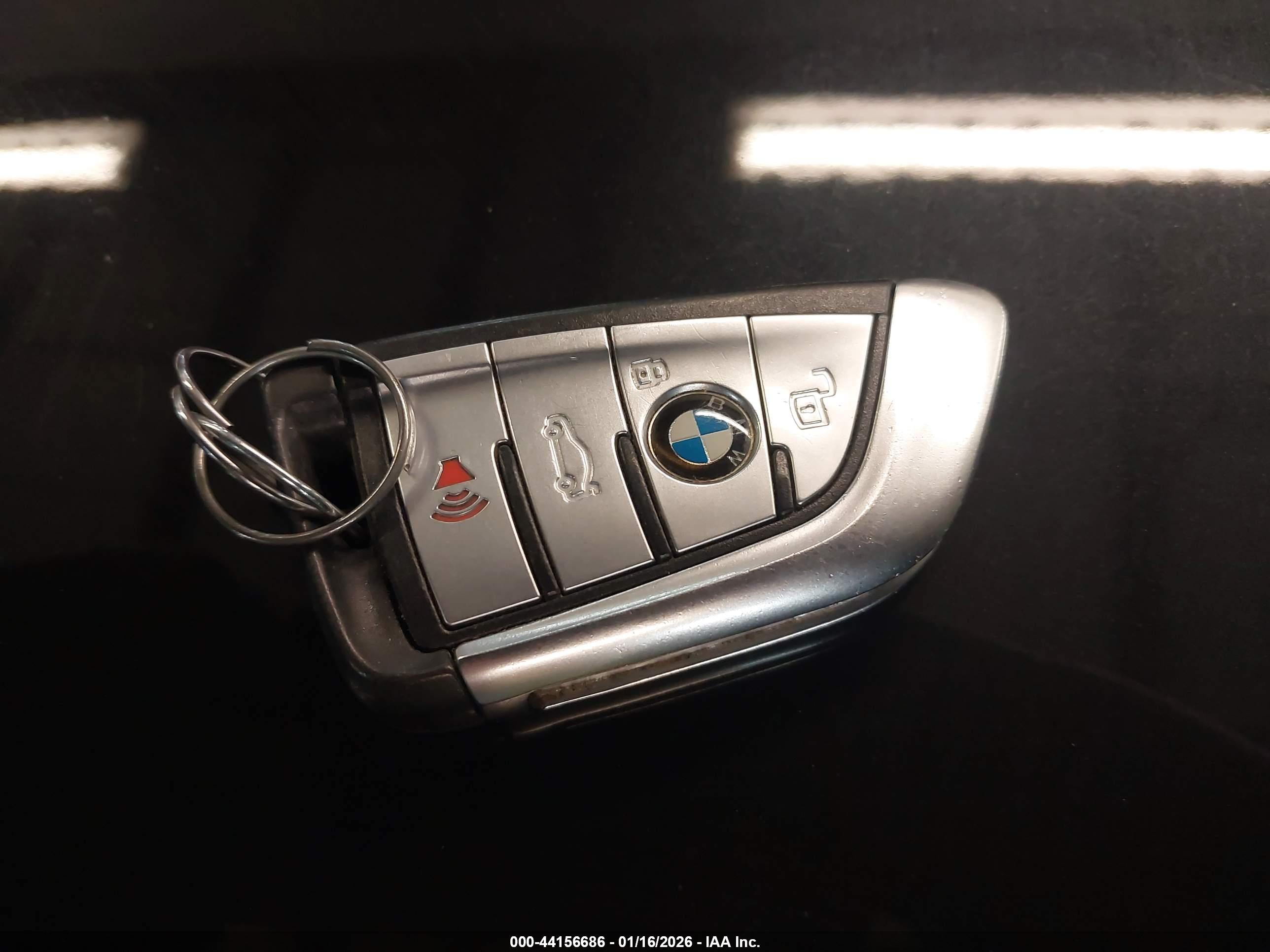 BMW X5 image 11