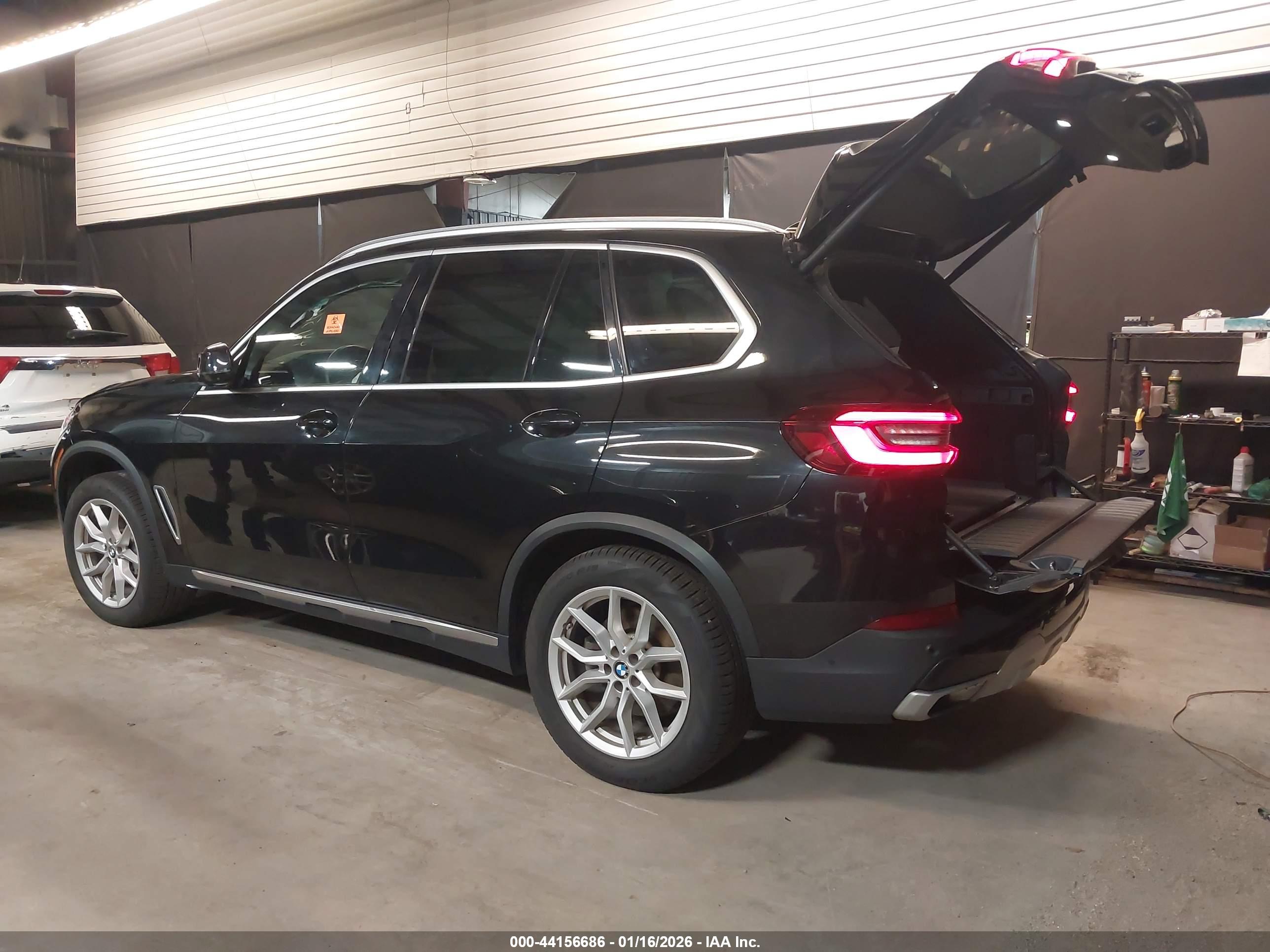 BMW X5 image 3