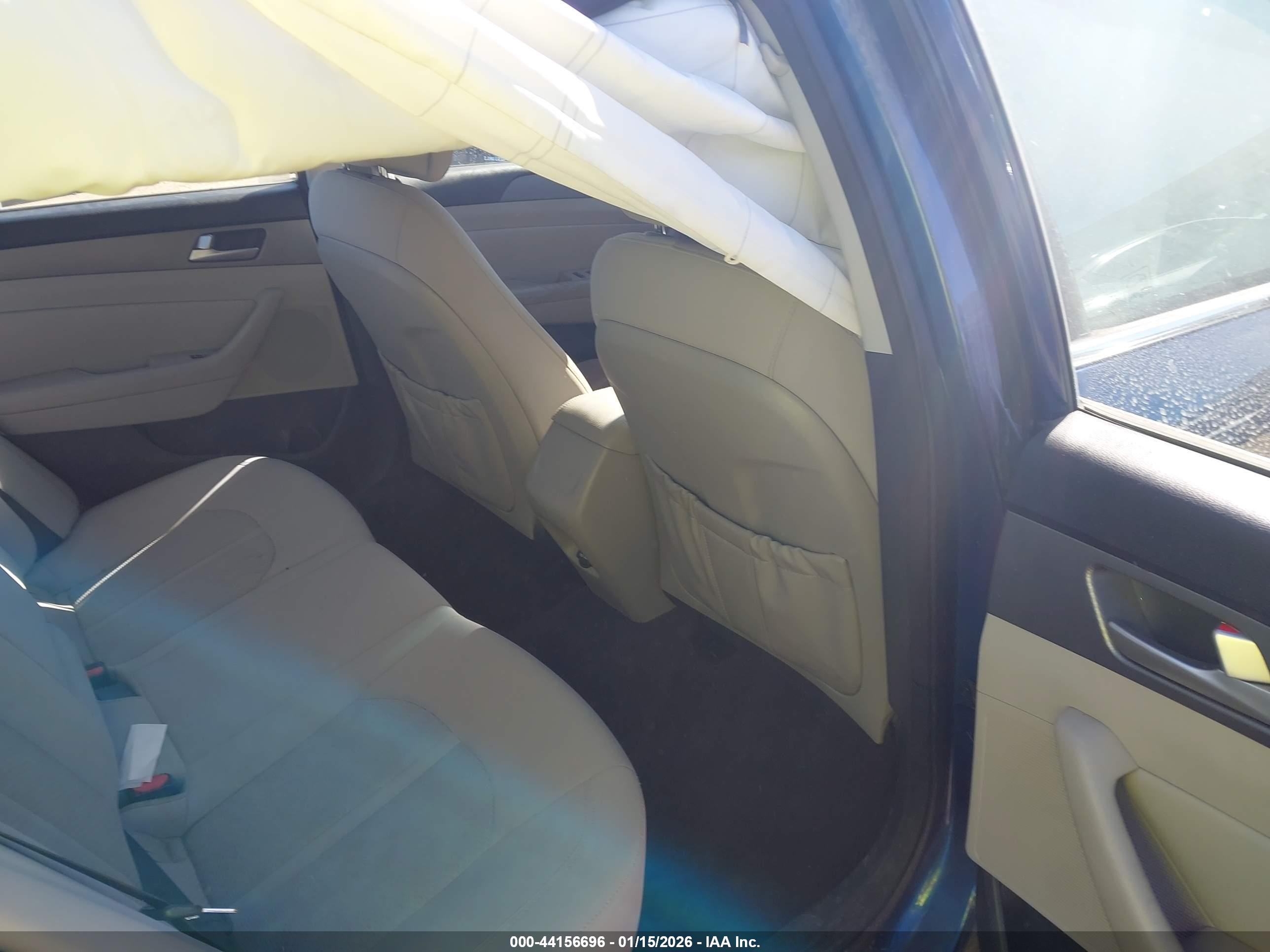 HYUNDAI SONATA image 8