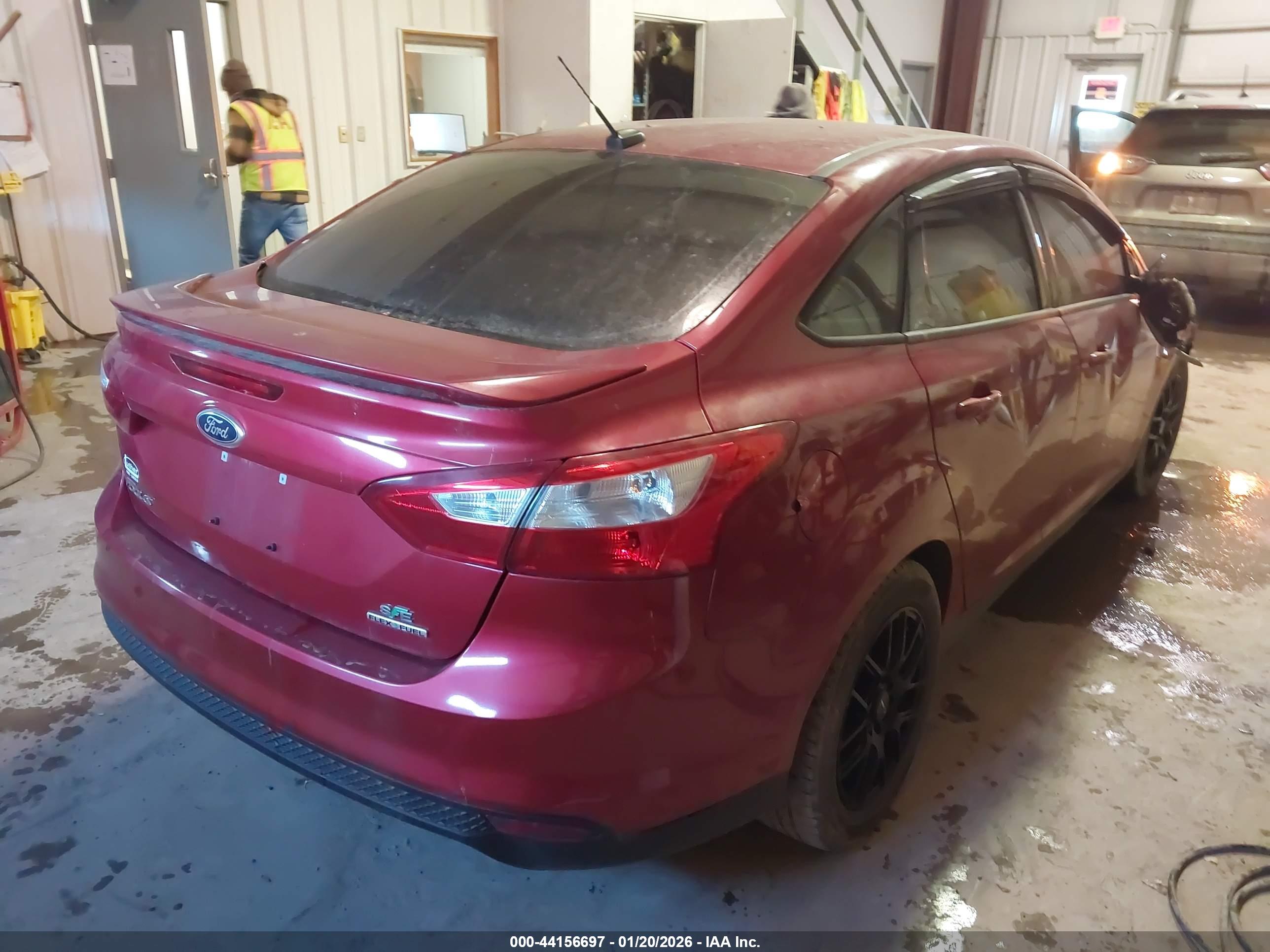 FORD FOCUS image 4