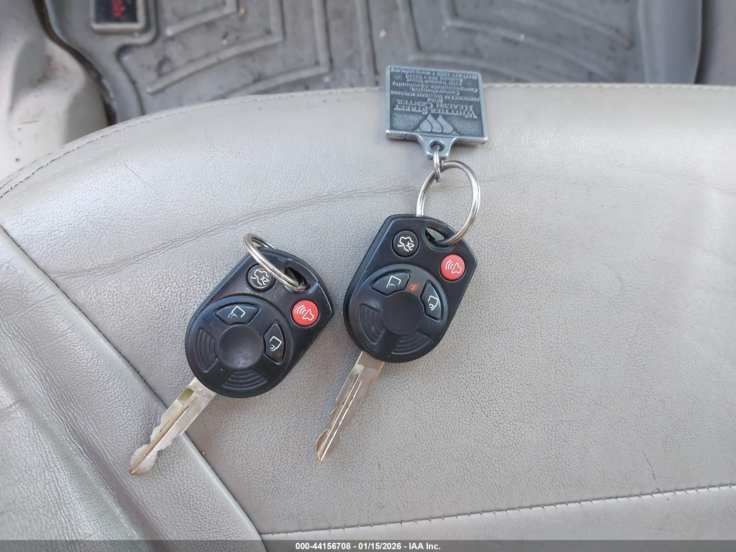 FORD ESCAPE image 11