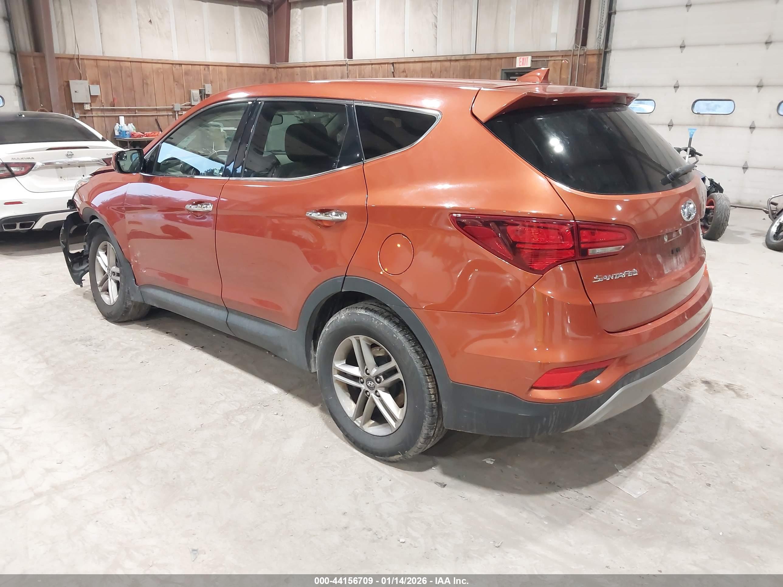 HYUNDAI SANTA image 3