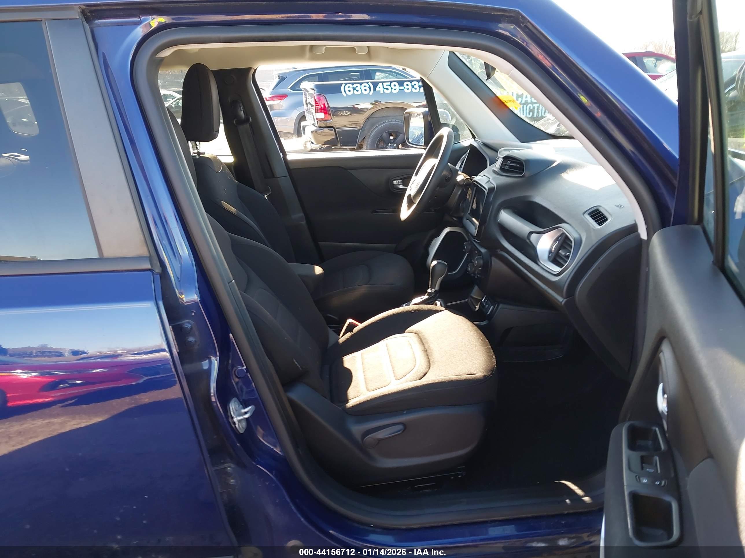 JEEP RENEGADE image 5