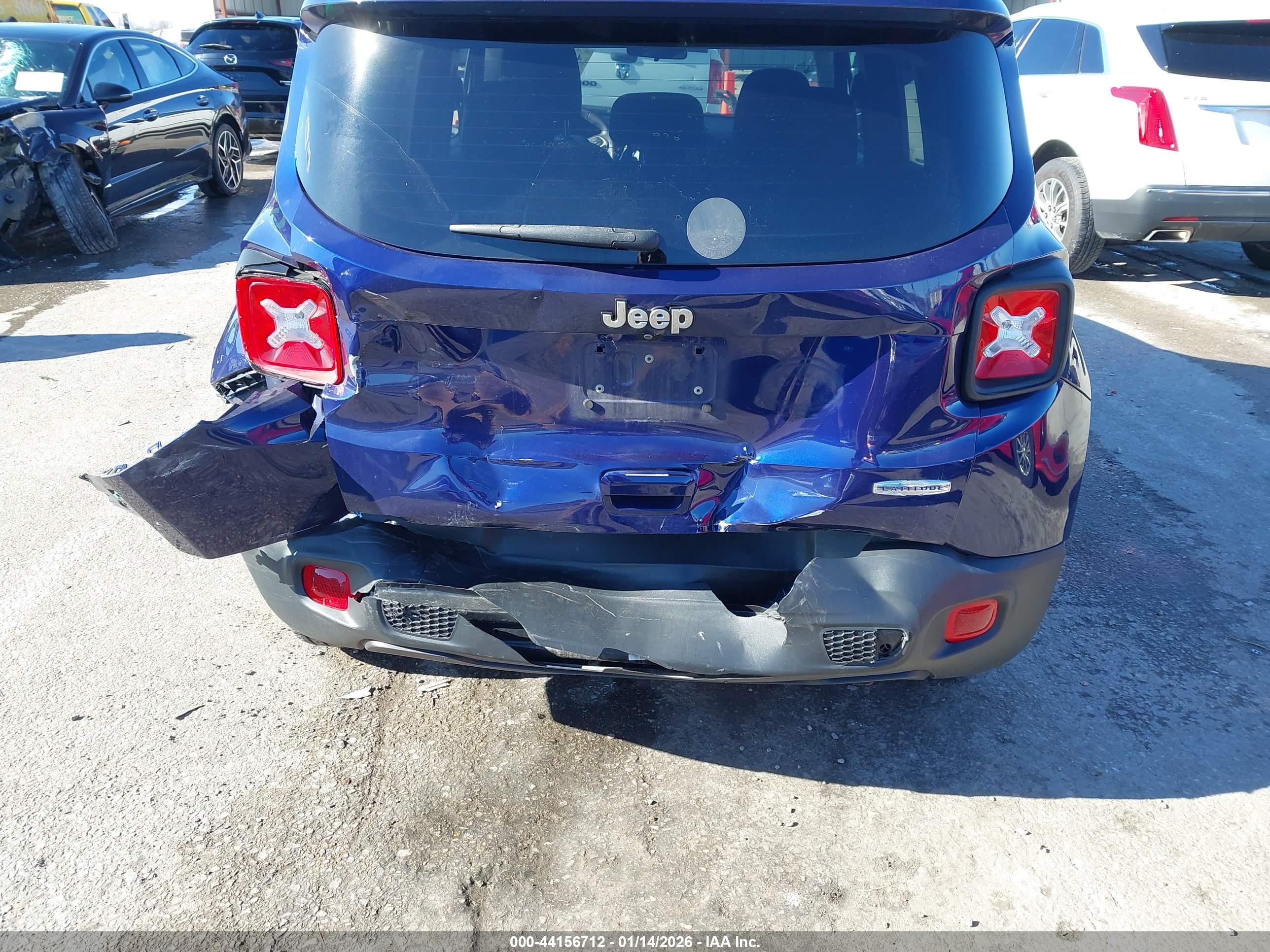 JEEP RENEGADE image 6