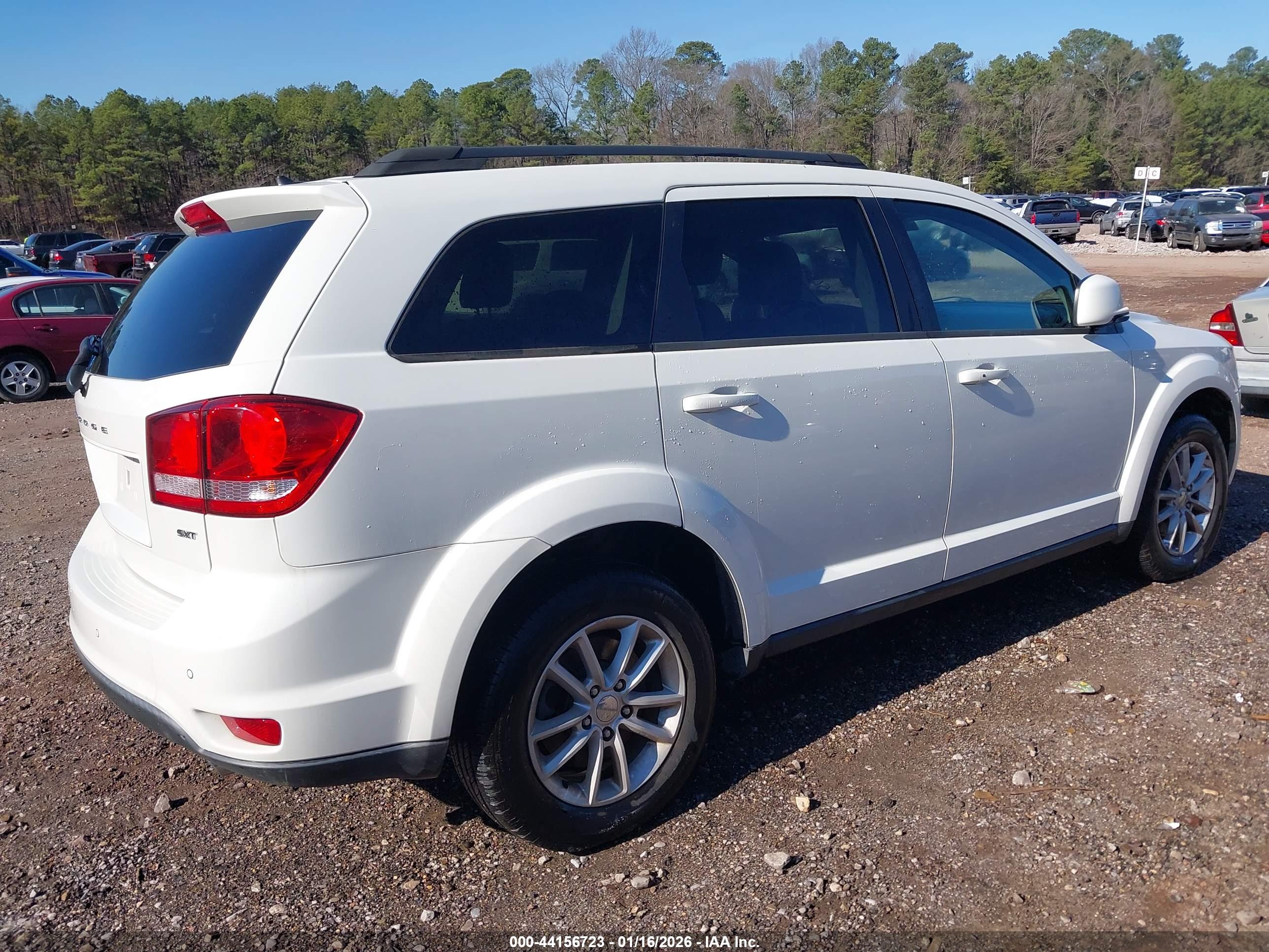 DODGE JOURNEY image 4