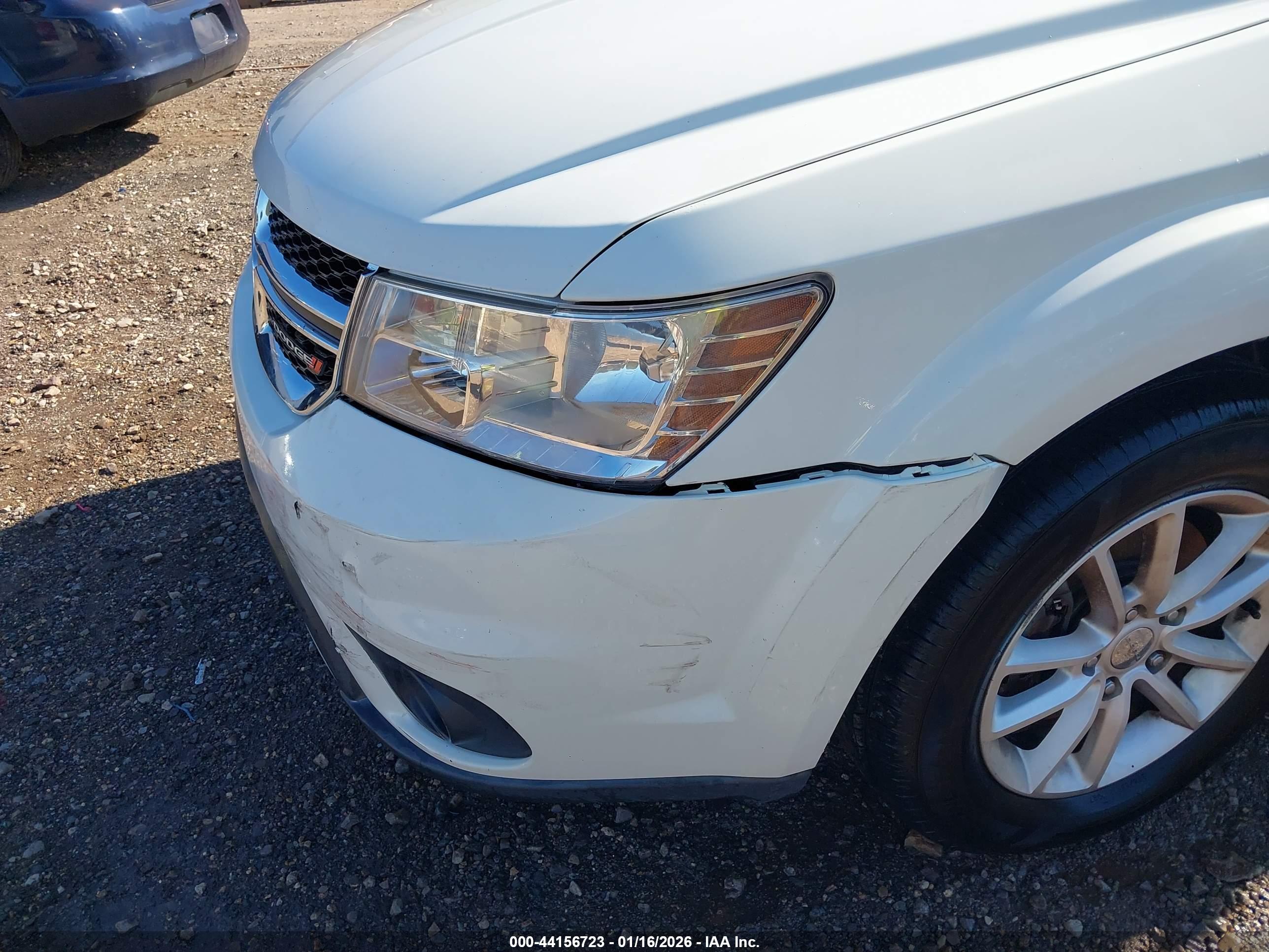 DODGE JOURNEY image 6