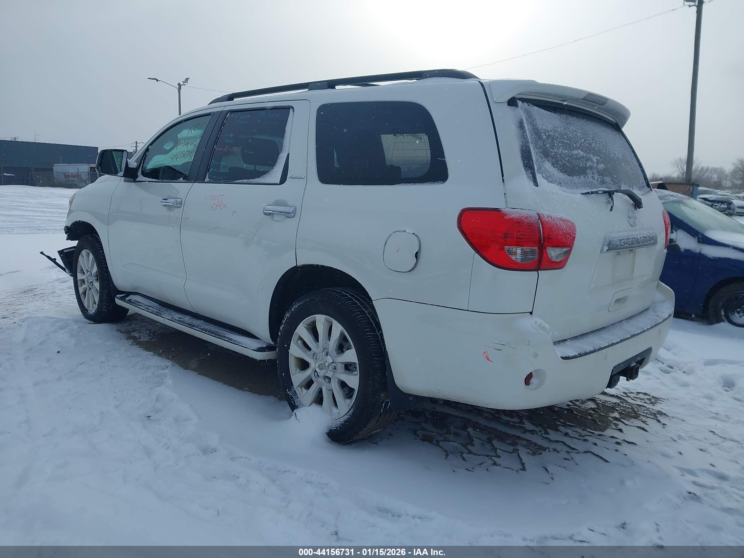 TOYOTA SEQUOIA image 3