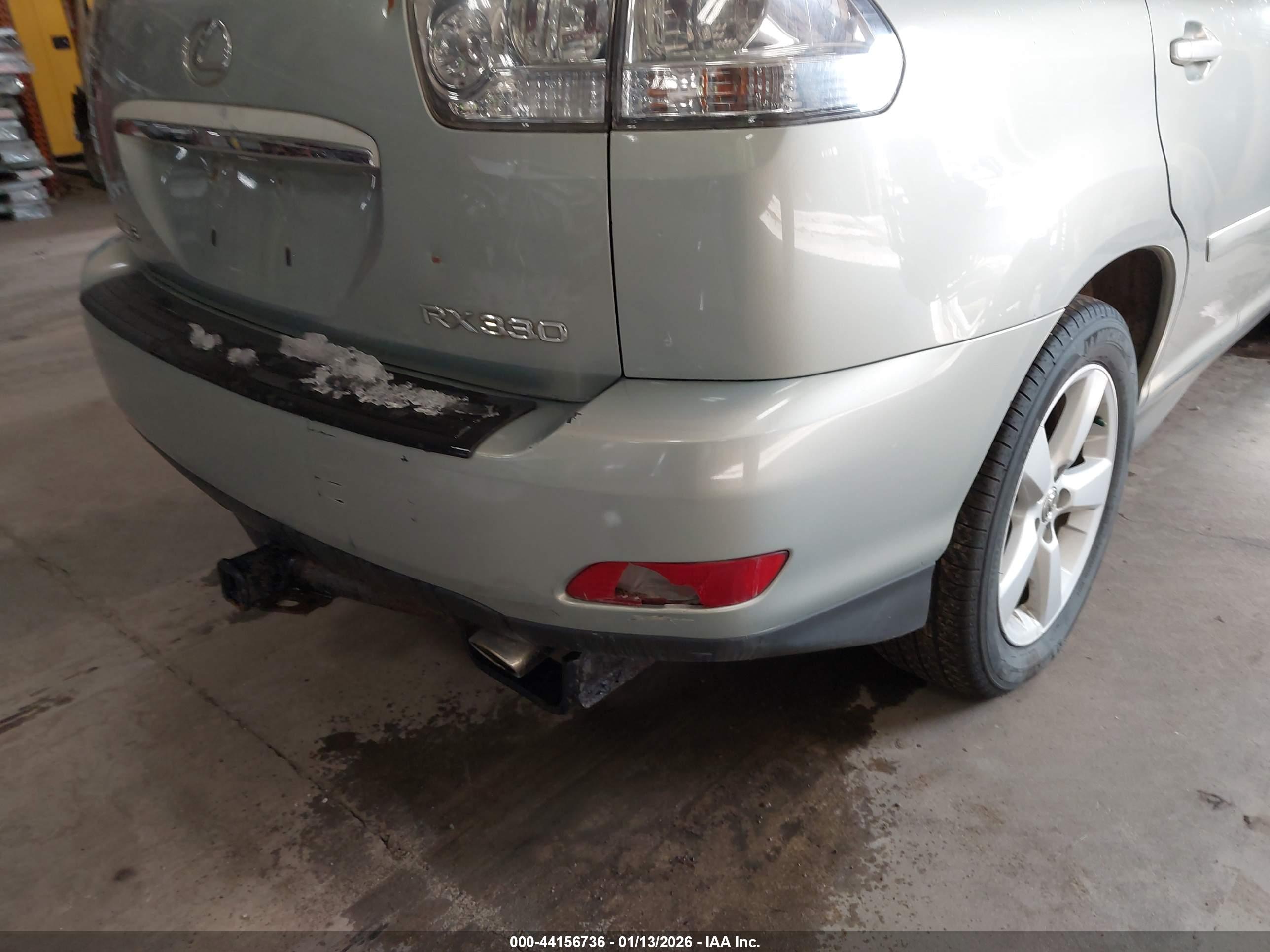 LEXUS RX image 6