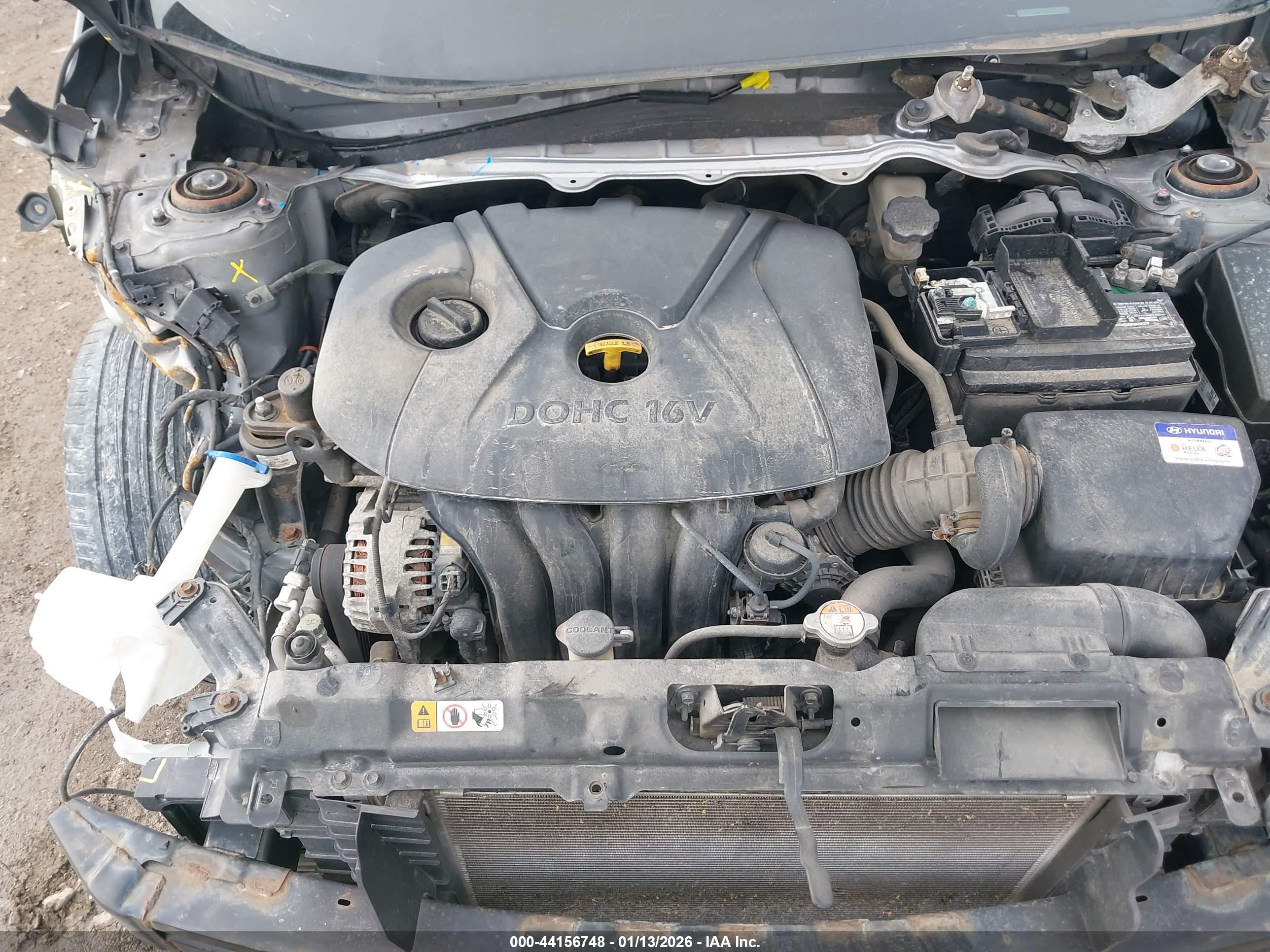 HYUNDAI ELANTRA image 10