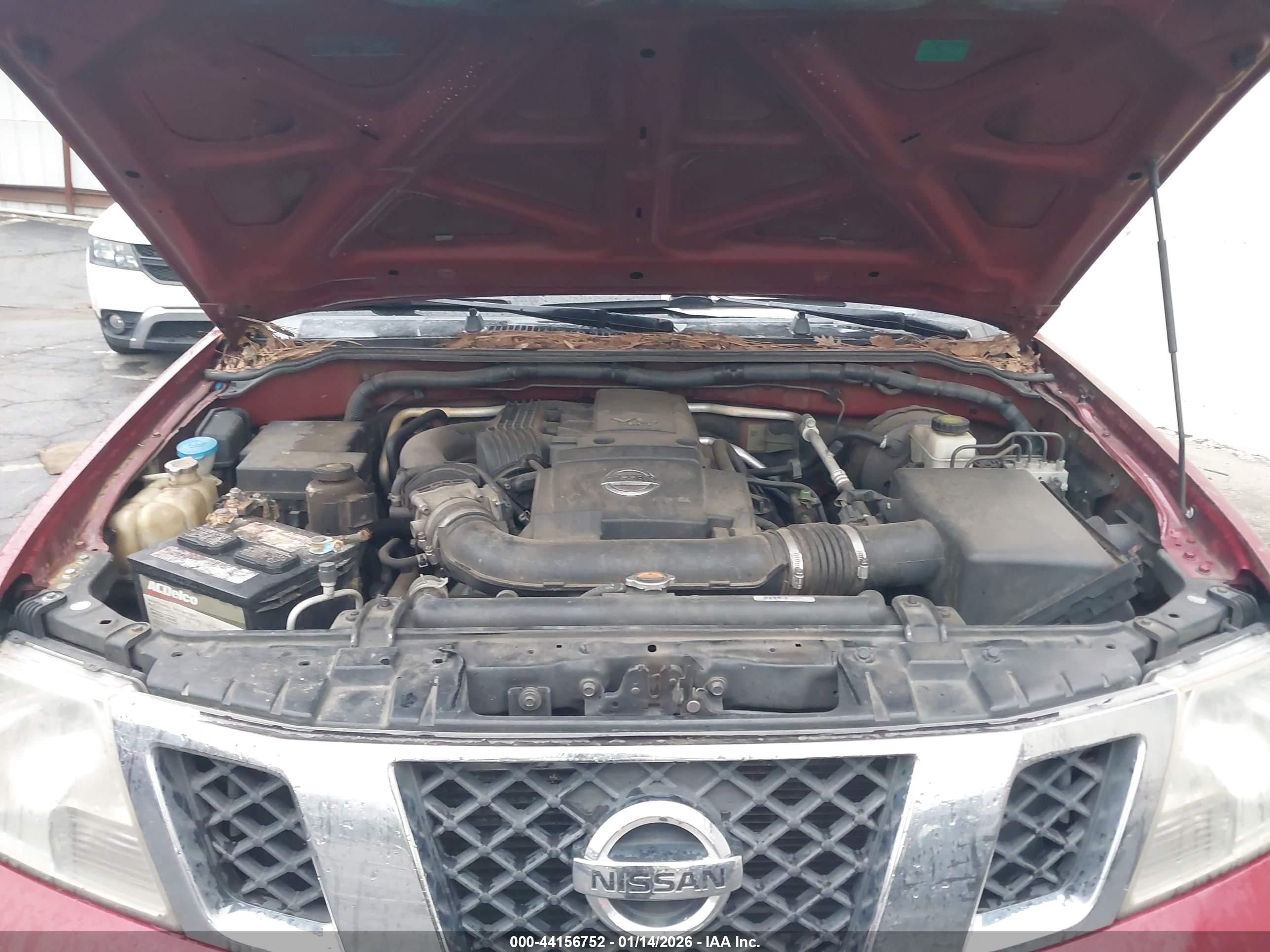 NISSAN FRONTIER image 10