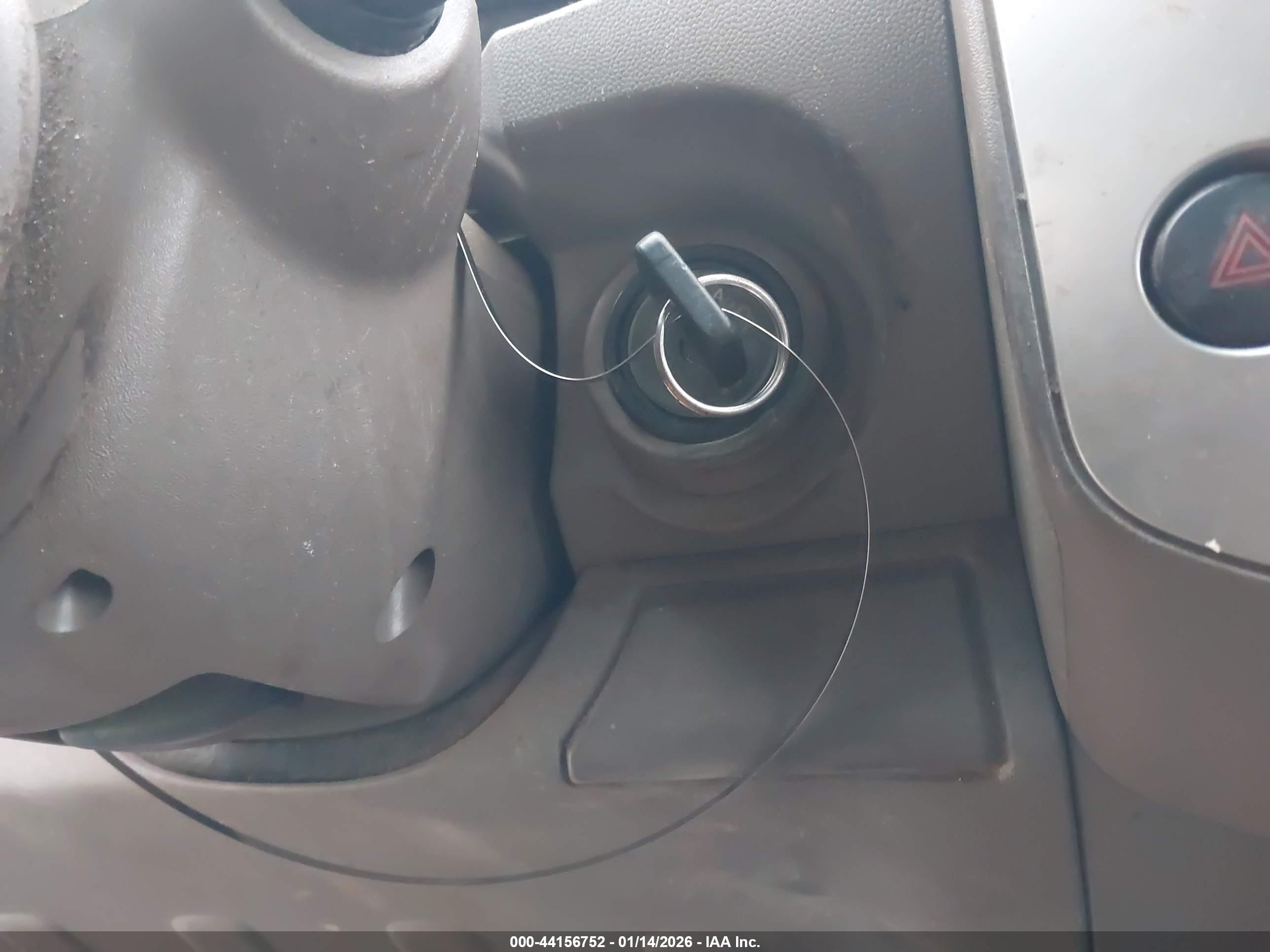 NISSAN FRONTIER image 11