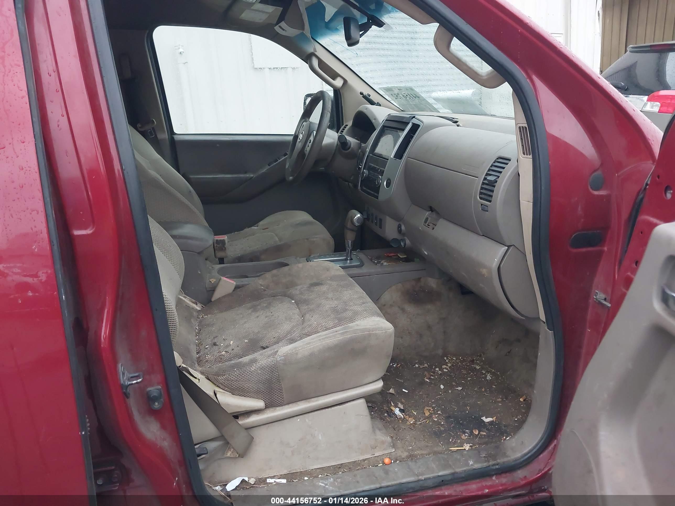 NISSAN FRONTIER image 5