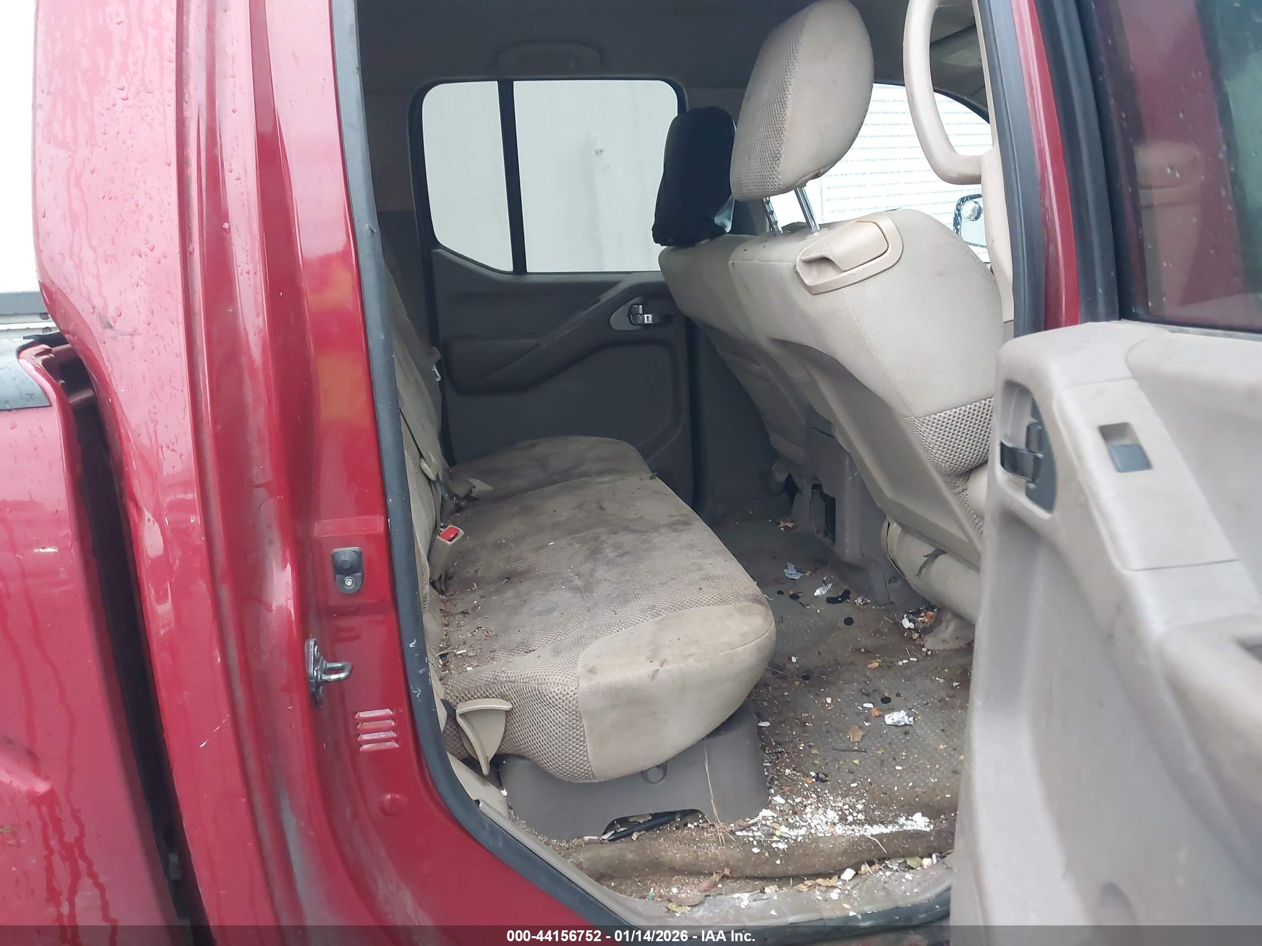NISSAN FRONTIER image 8