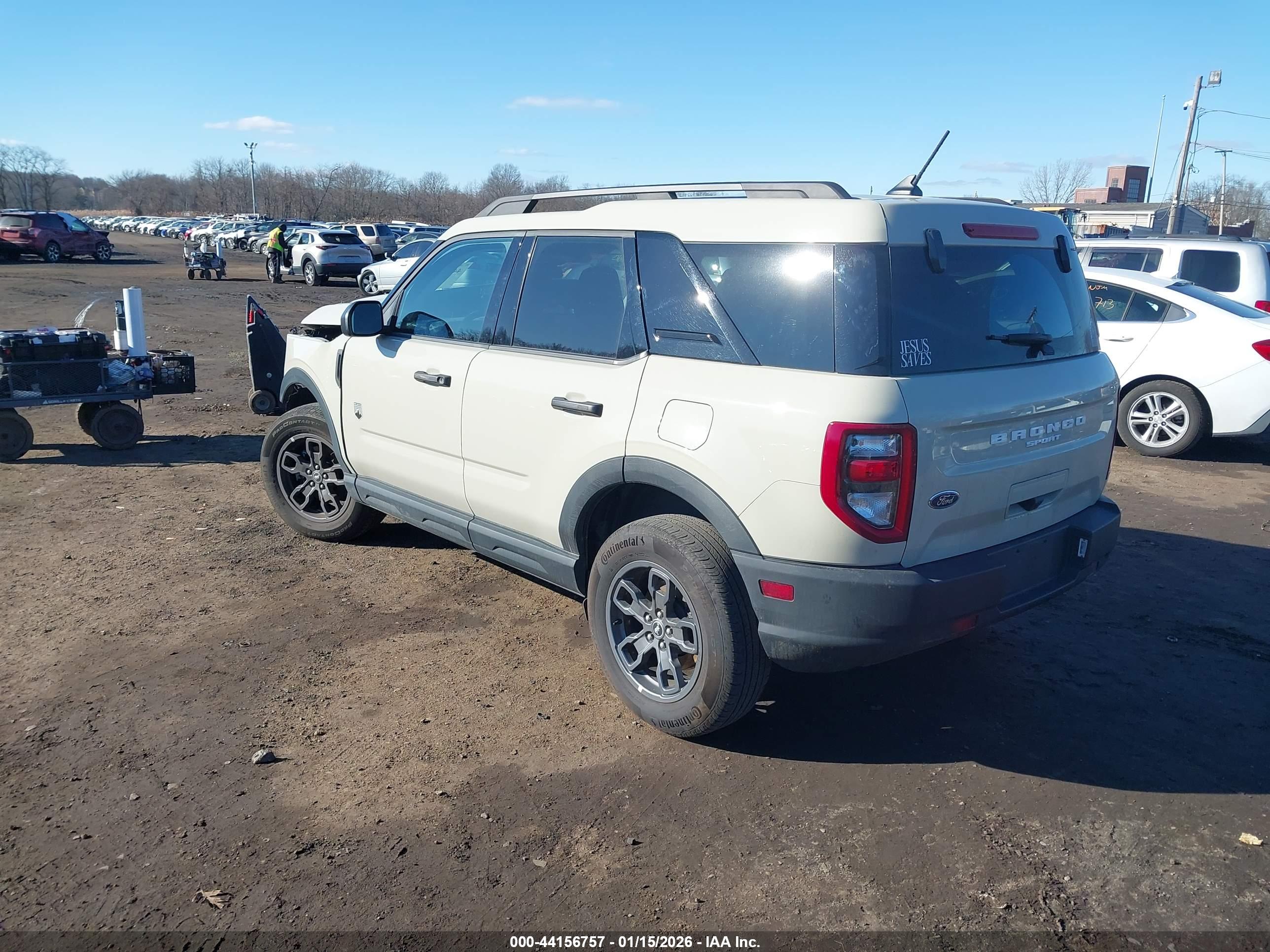 FORD BRONCO image 3