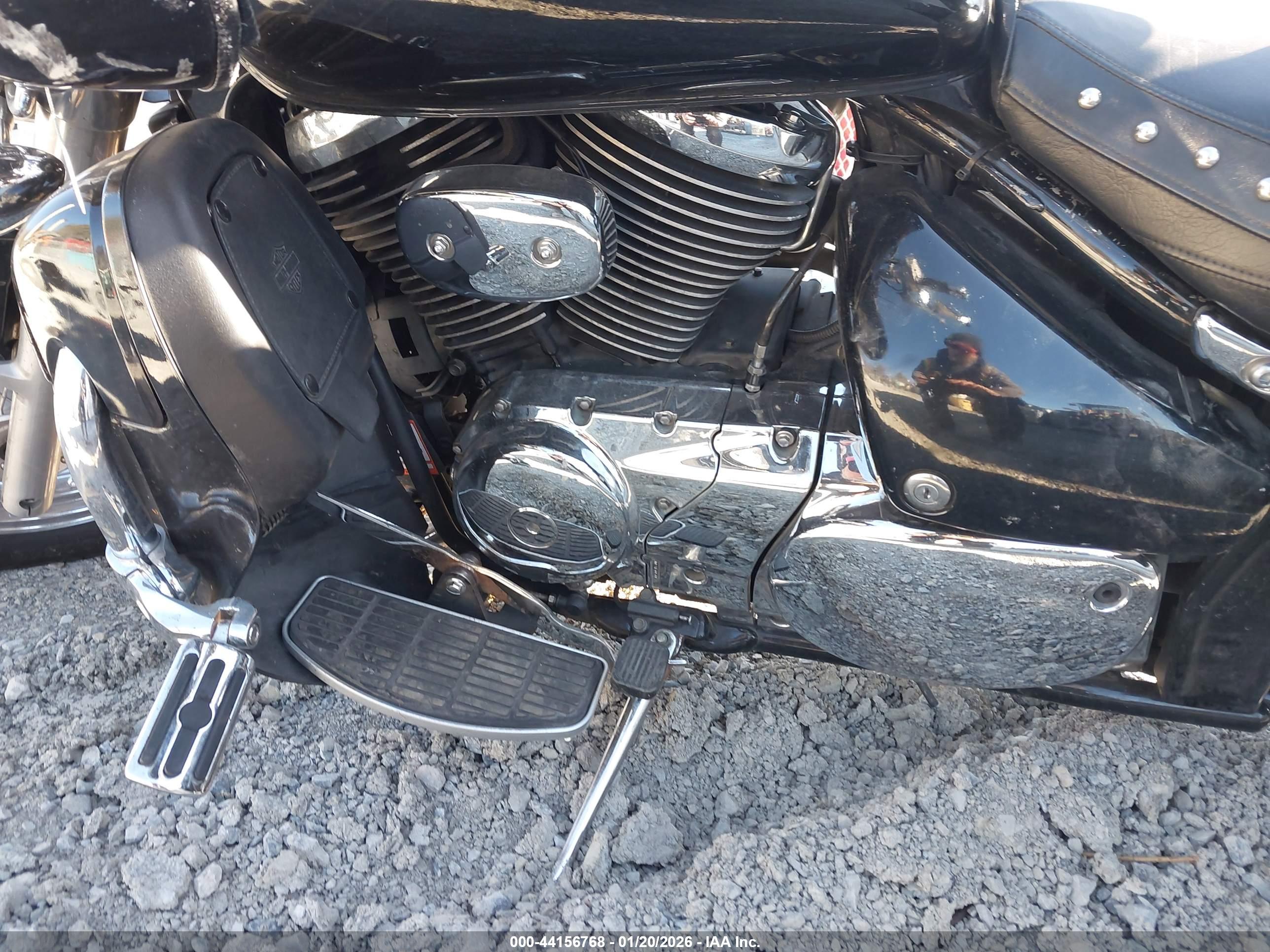 SUZUKI C50 image 9