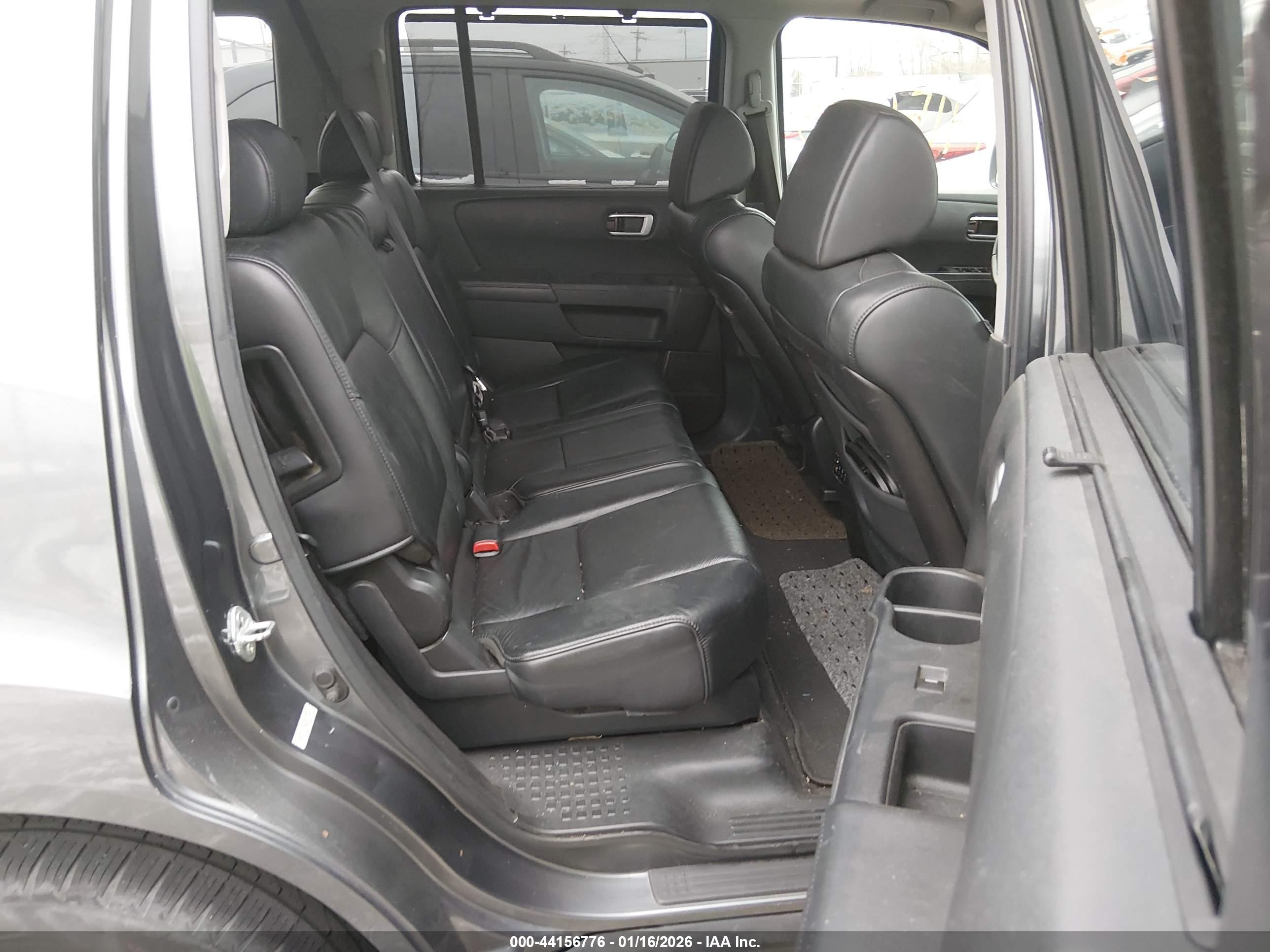 HONDA PILOT image 8