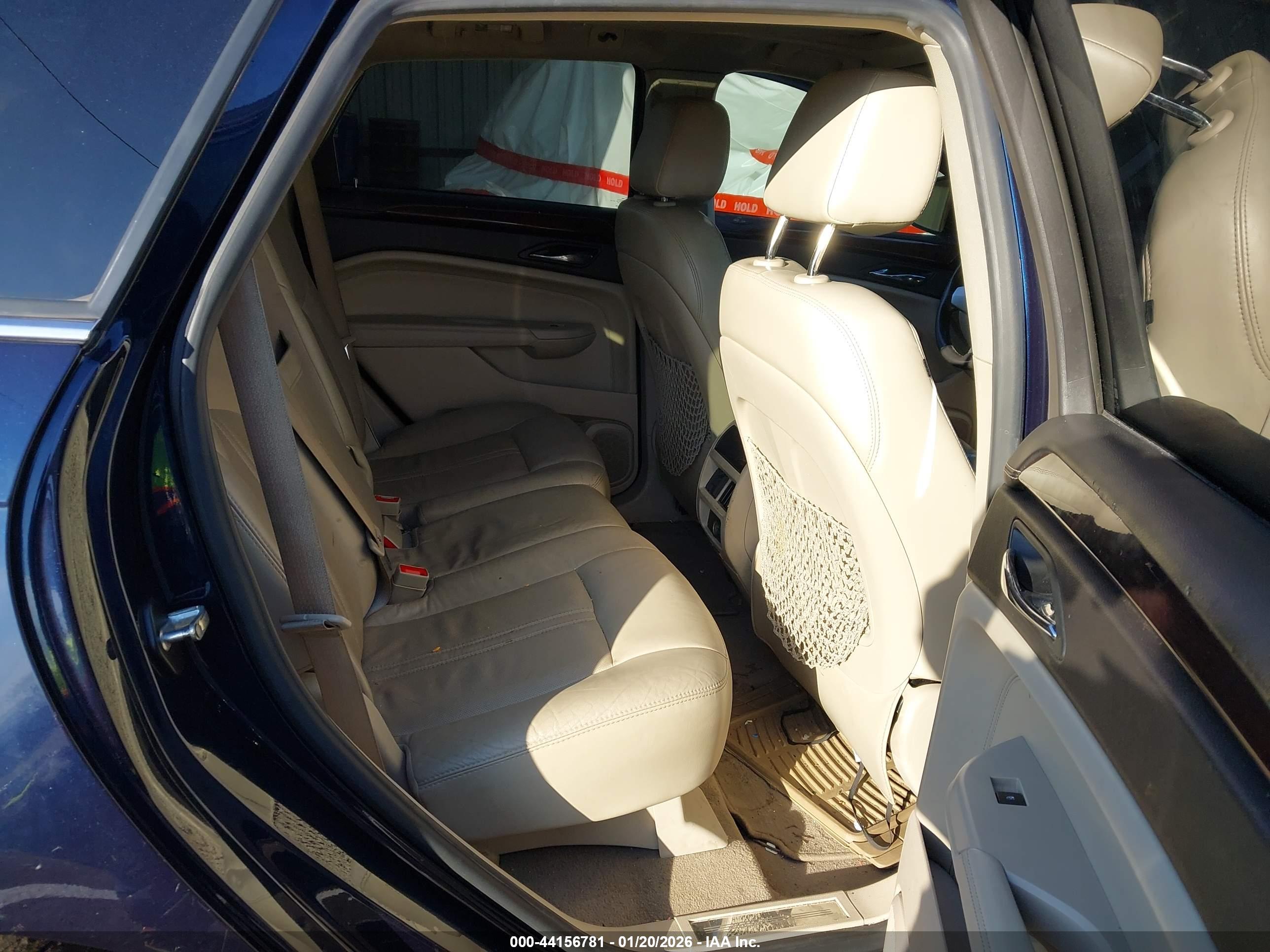 CADILLAC SRX image 8
