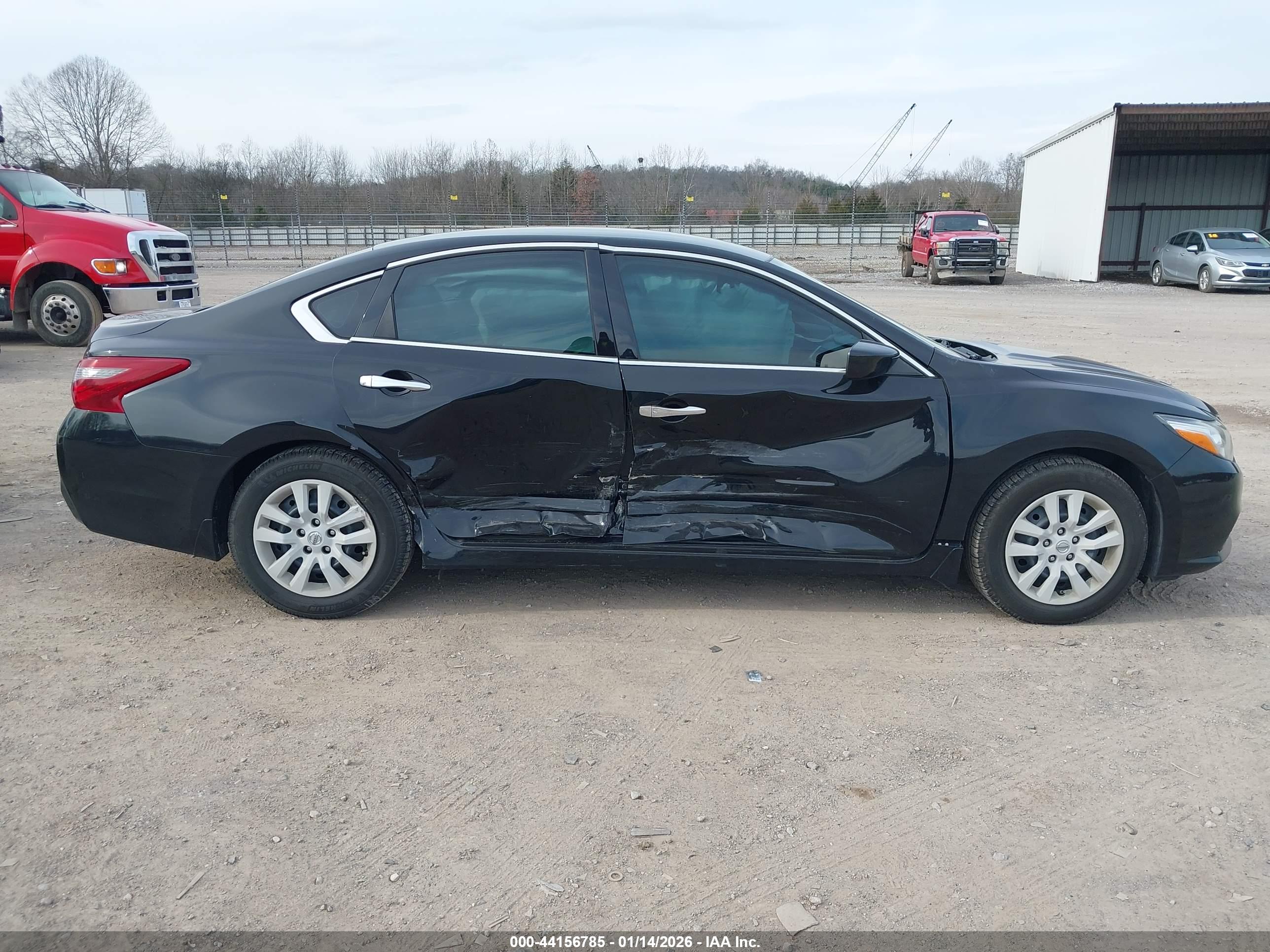 NISSAN ALTIMA image 6