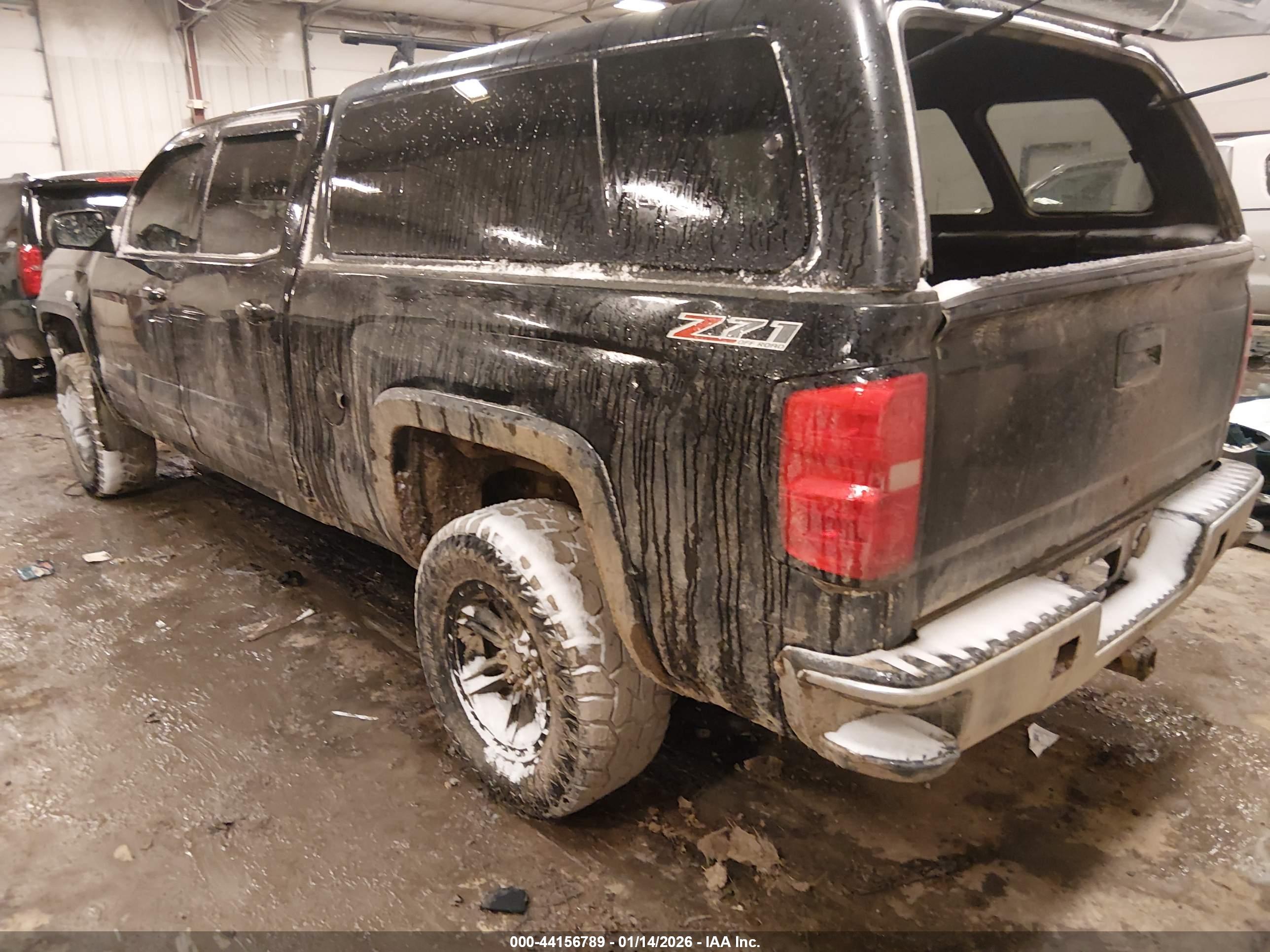 CHEVROLET SILVERADO image 3