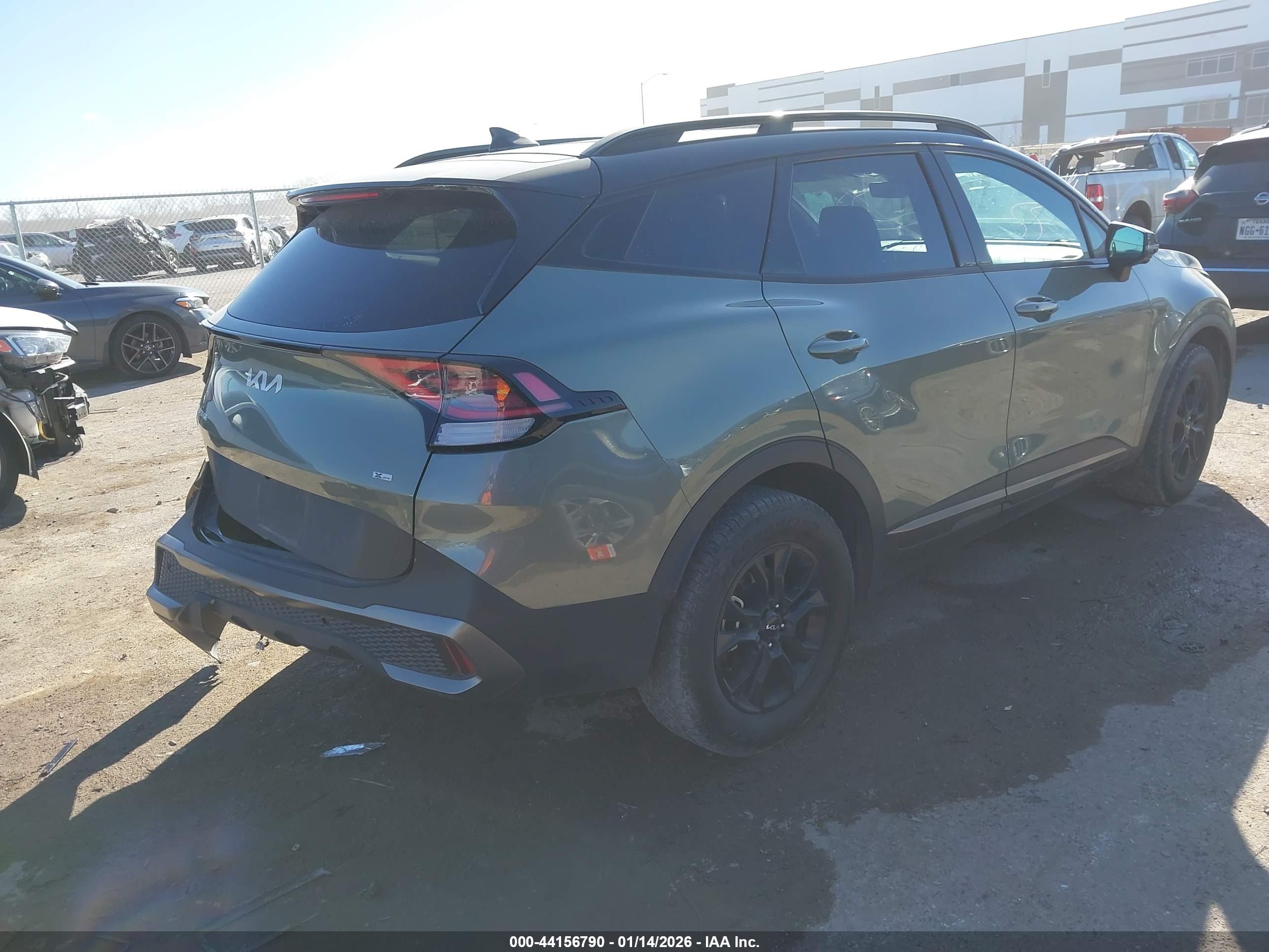 KIA SPORTAGE image 4