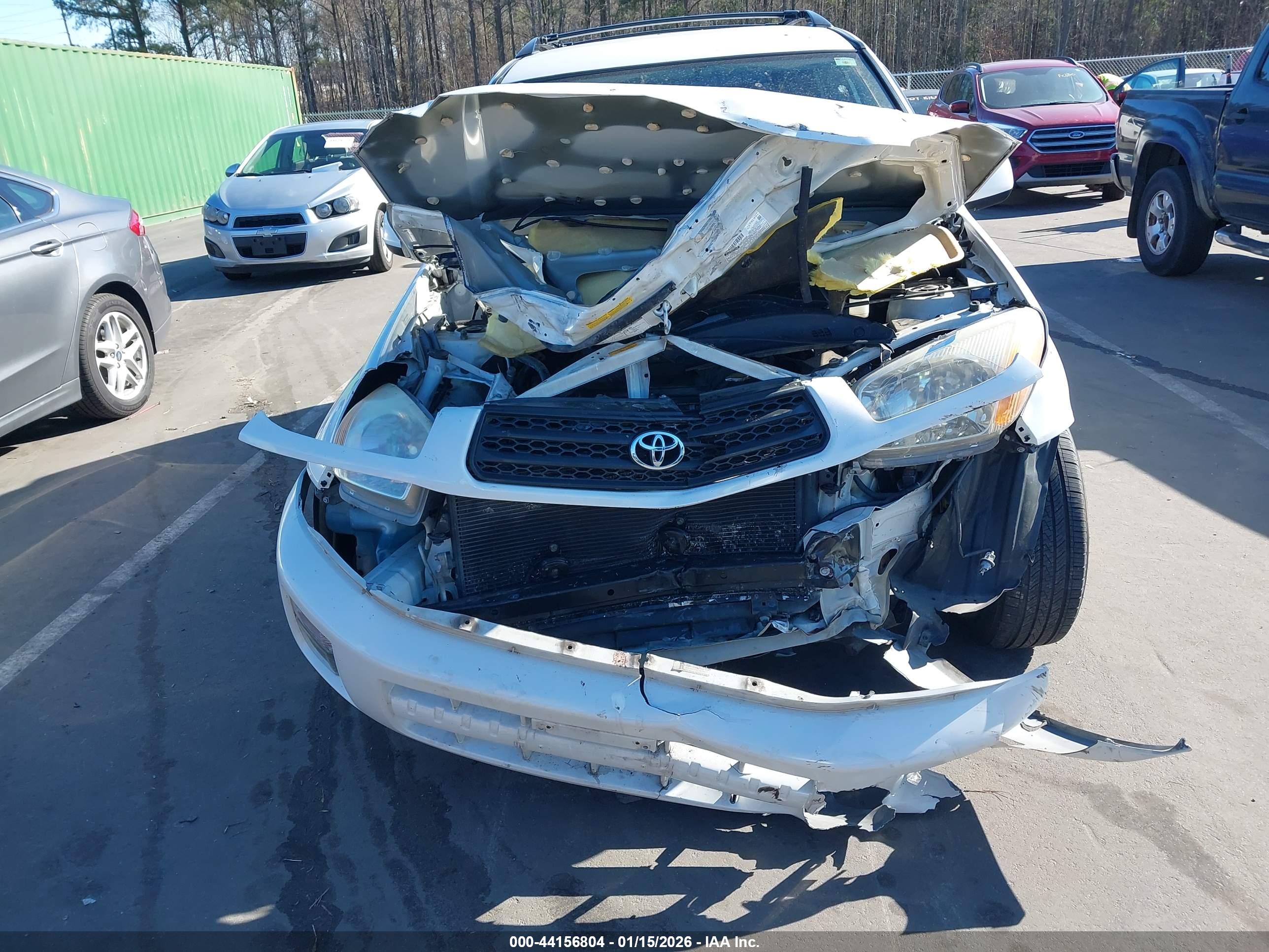 TOYOTA RAV4 image 6