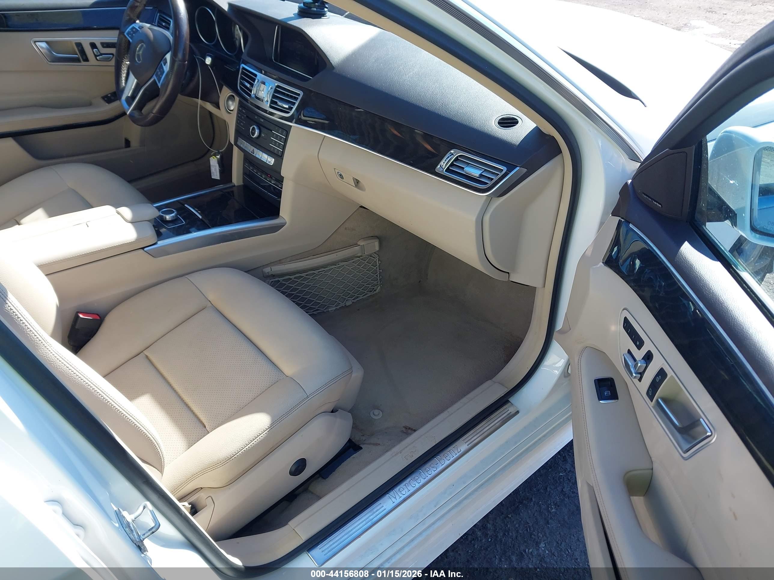 MERCEDES-BENZ E image 5
