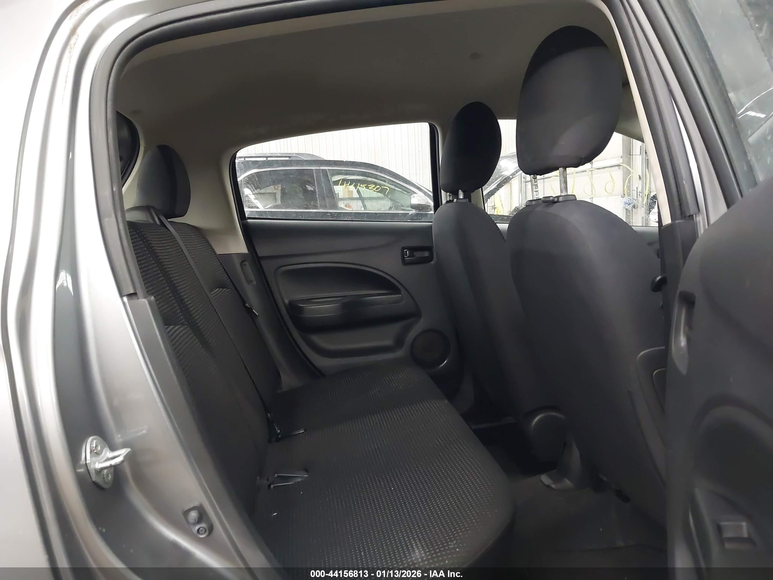 MITSUBISHI MIRAGE image 8