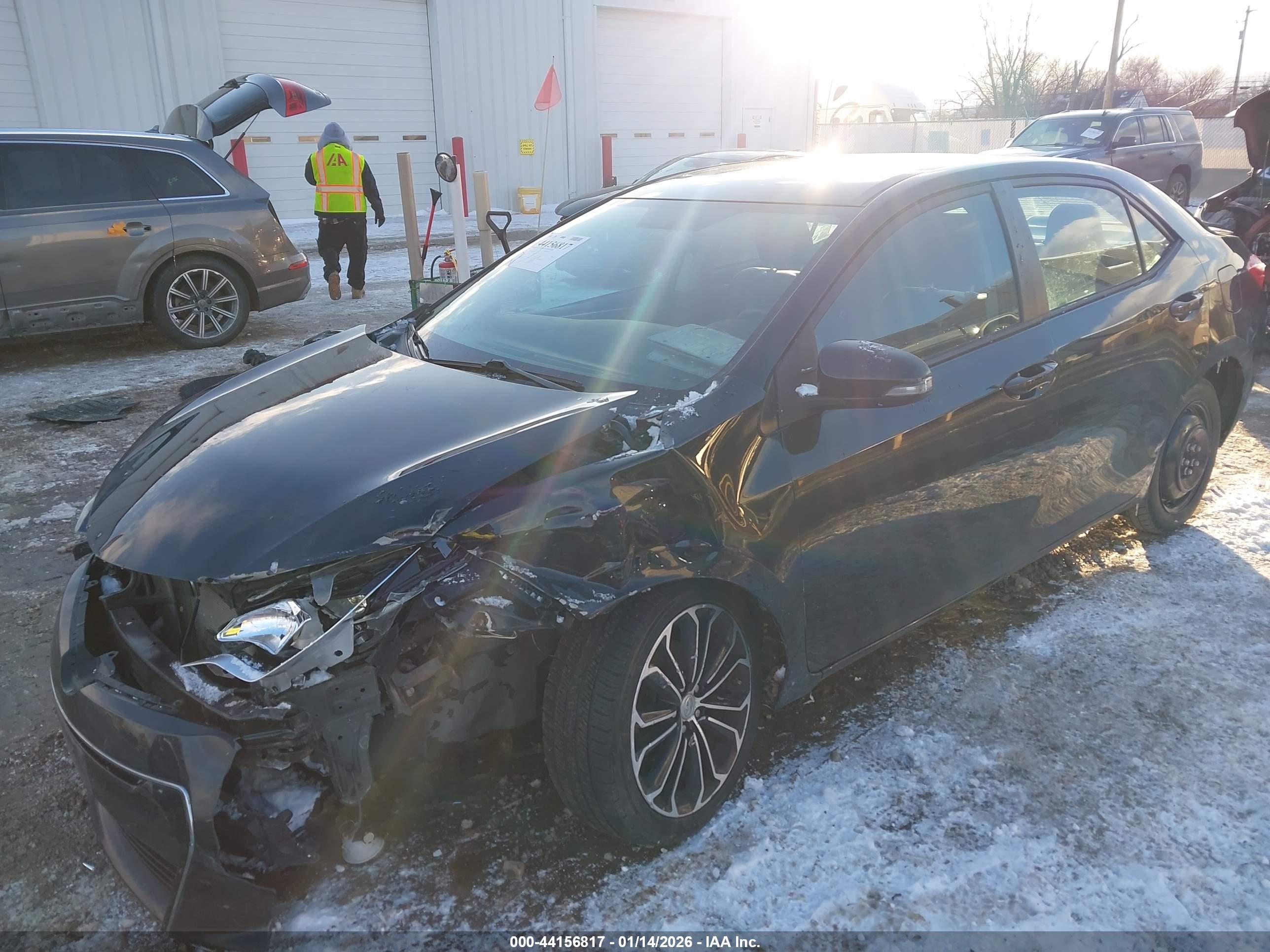 TOYOTA COROLLA image 2