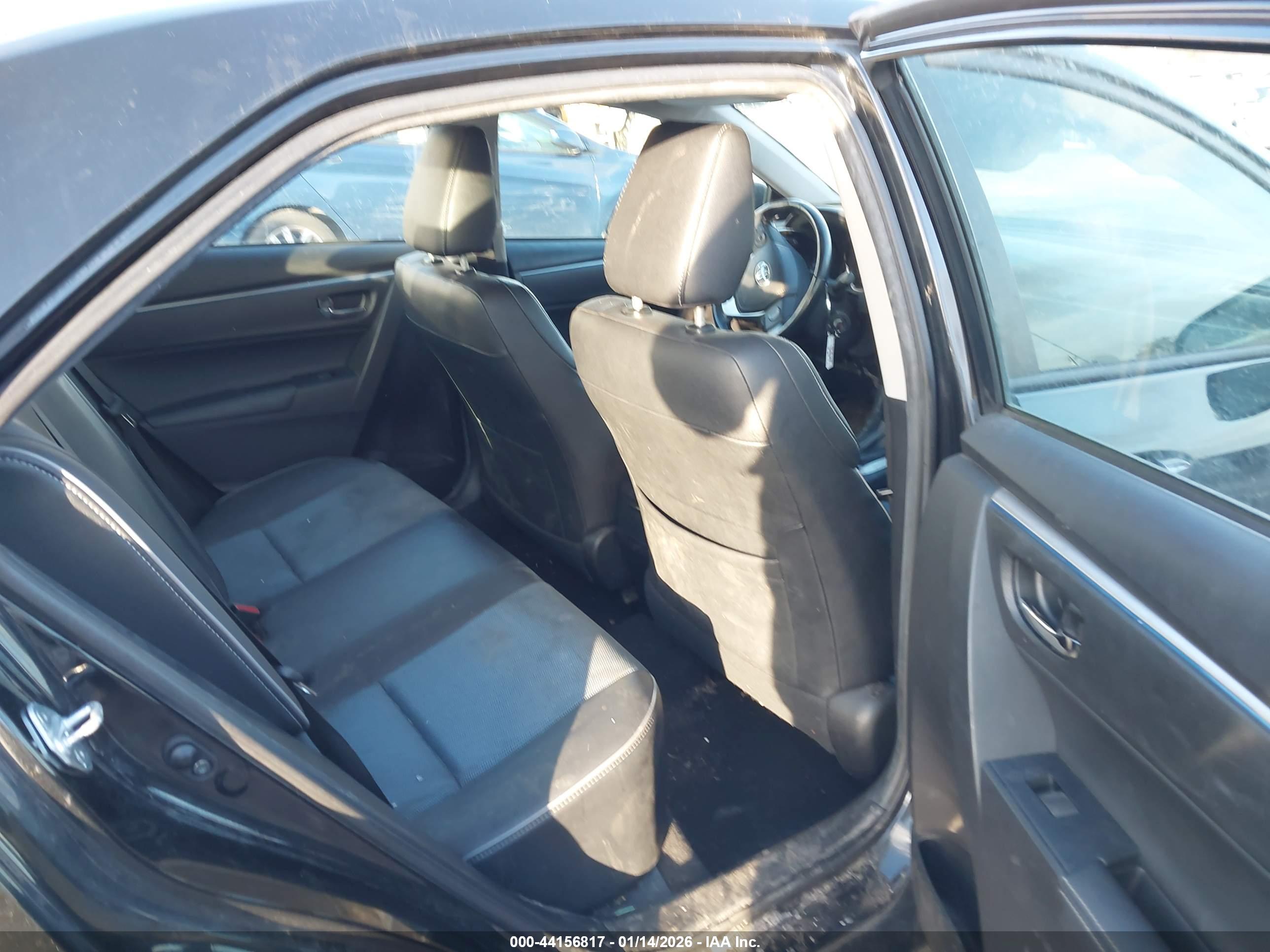 TOYOTA COROLLA image 8