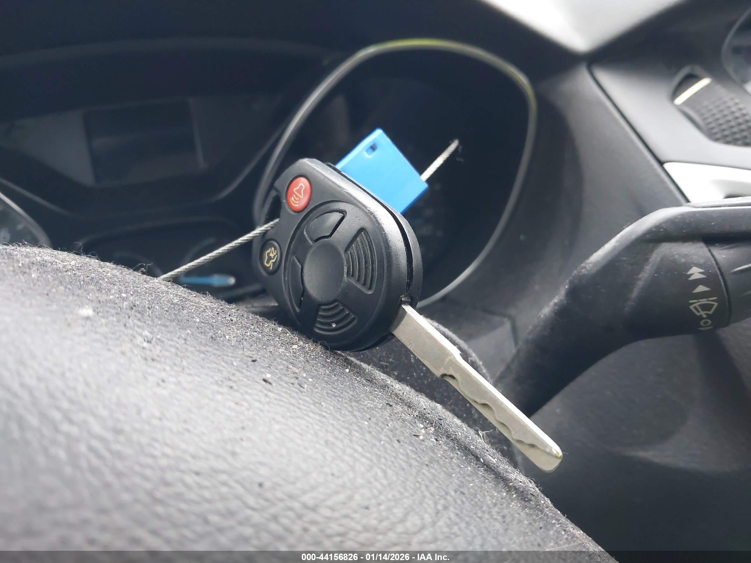FORD FOCUS image 11