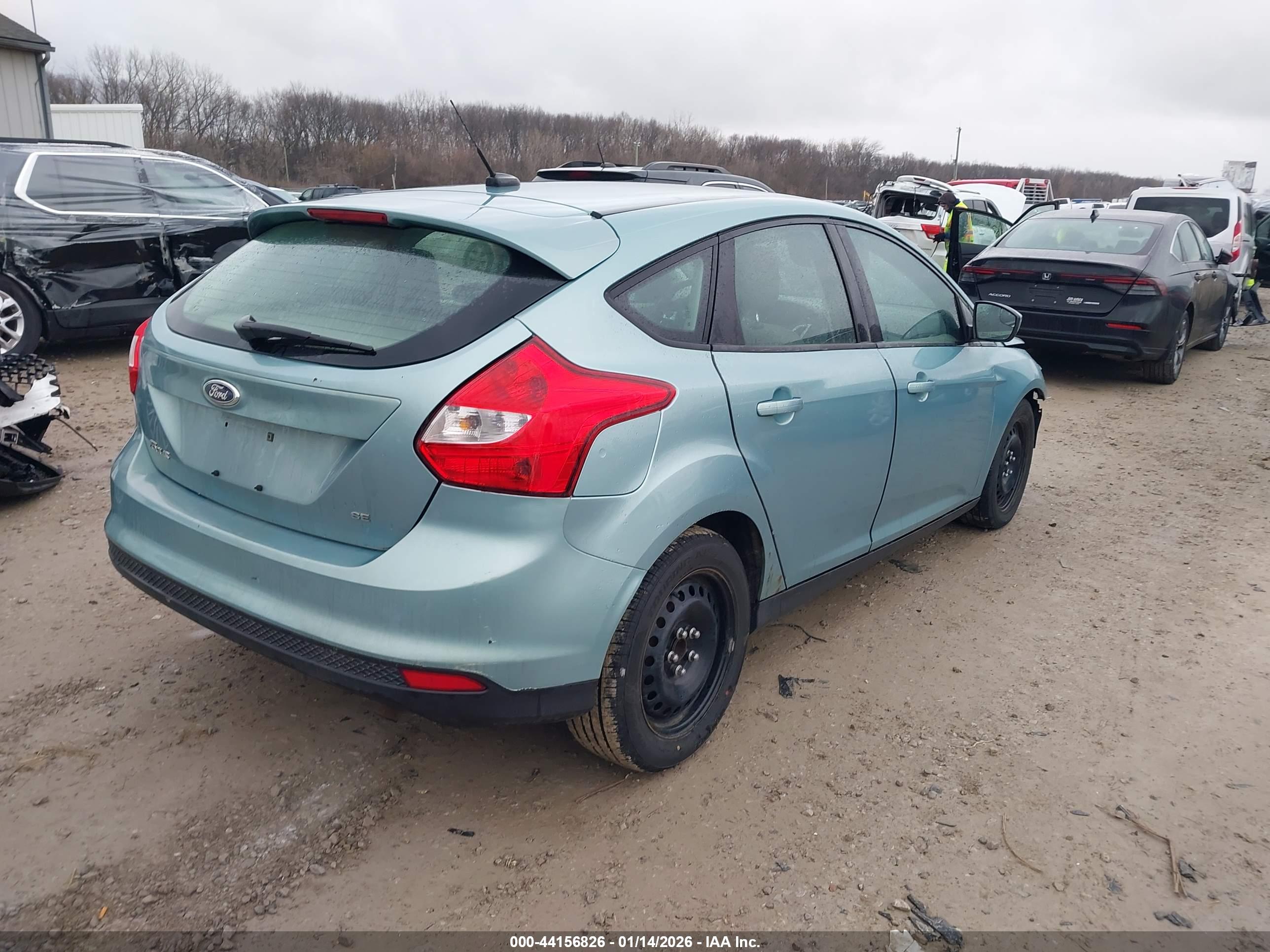 FORD FOCUS image 4
