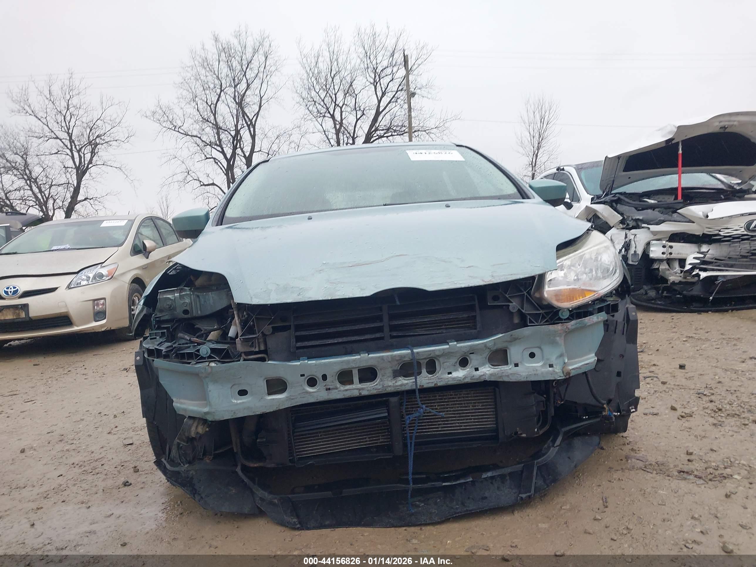 FORD FOCUS image 6