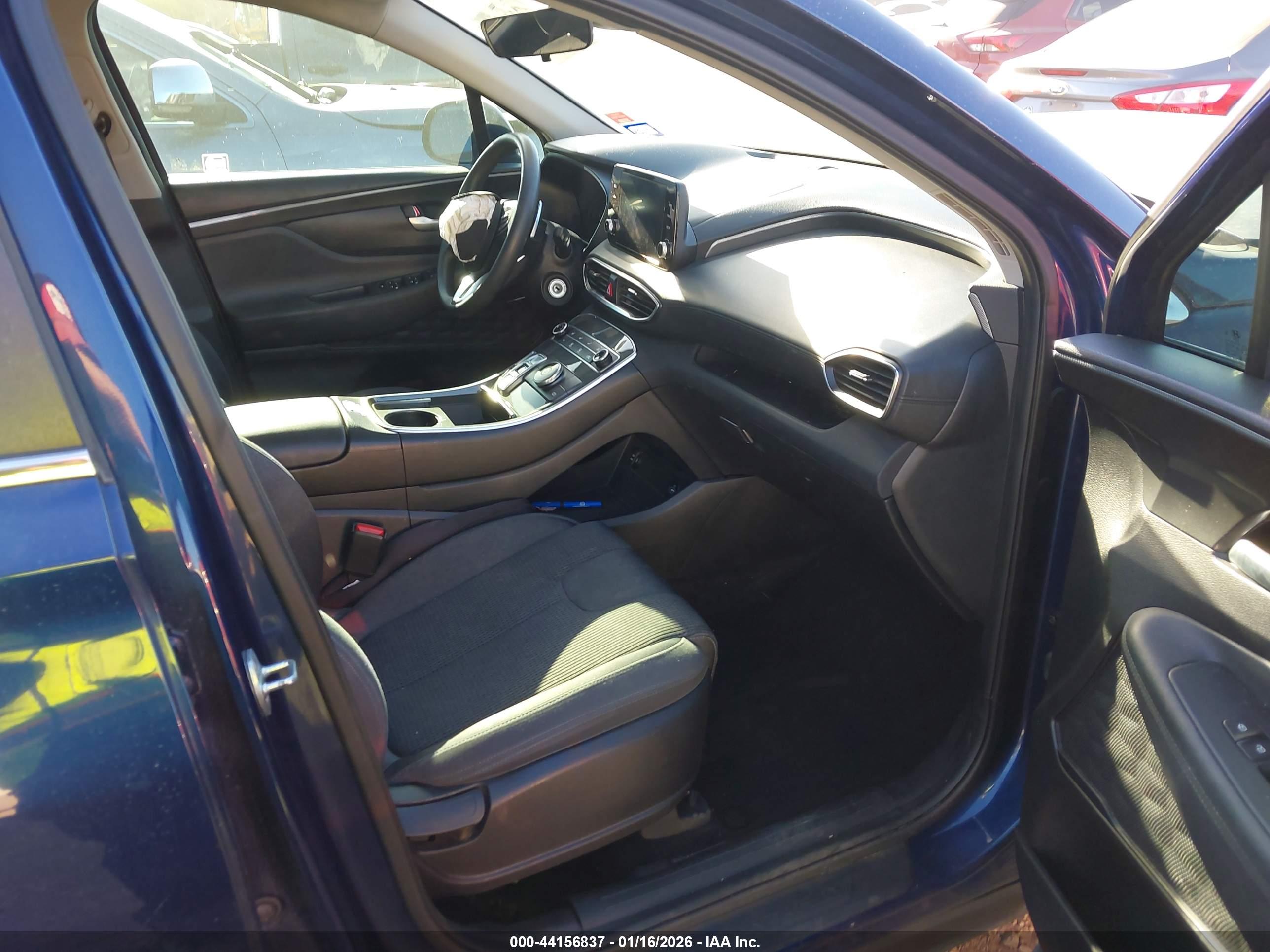 HYUNDAI SANTA image 5