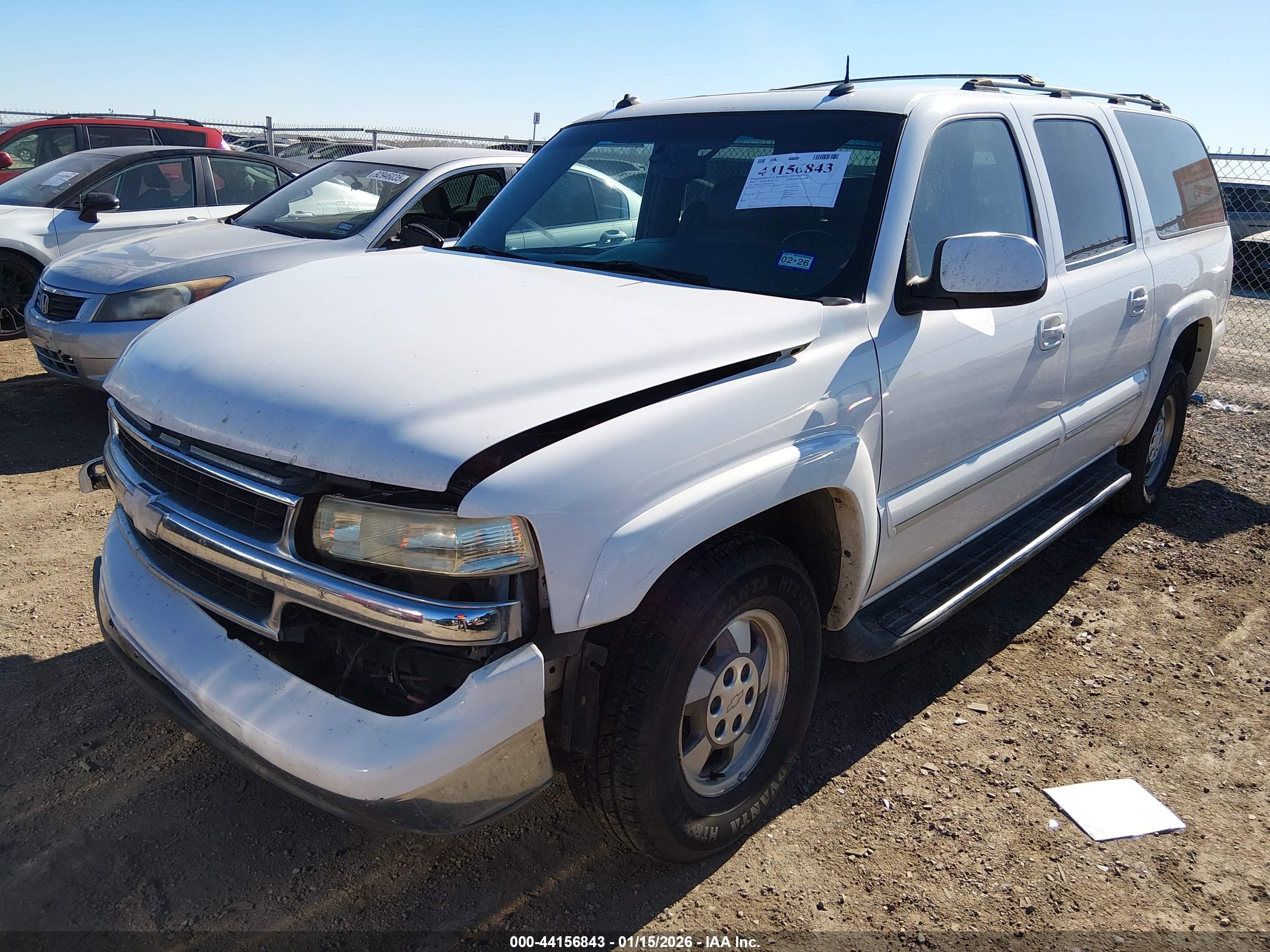 CHEVROLET SUBURBAN image 2